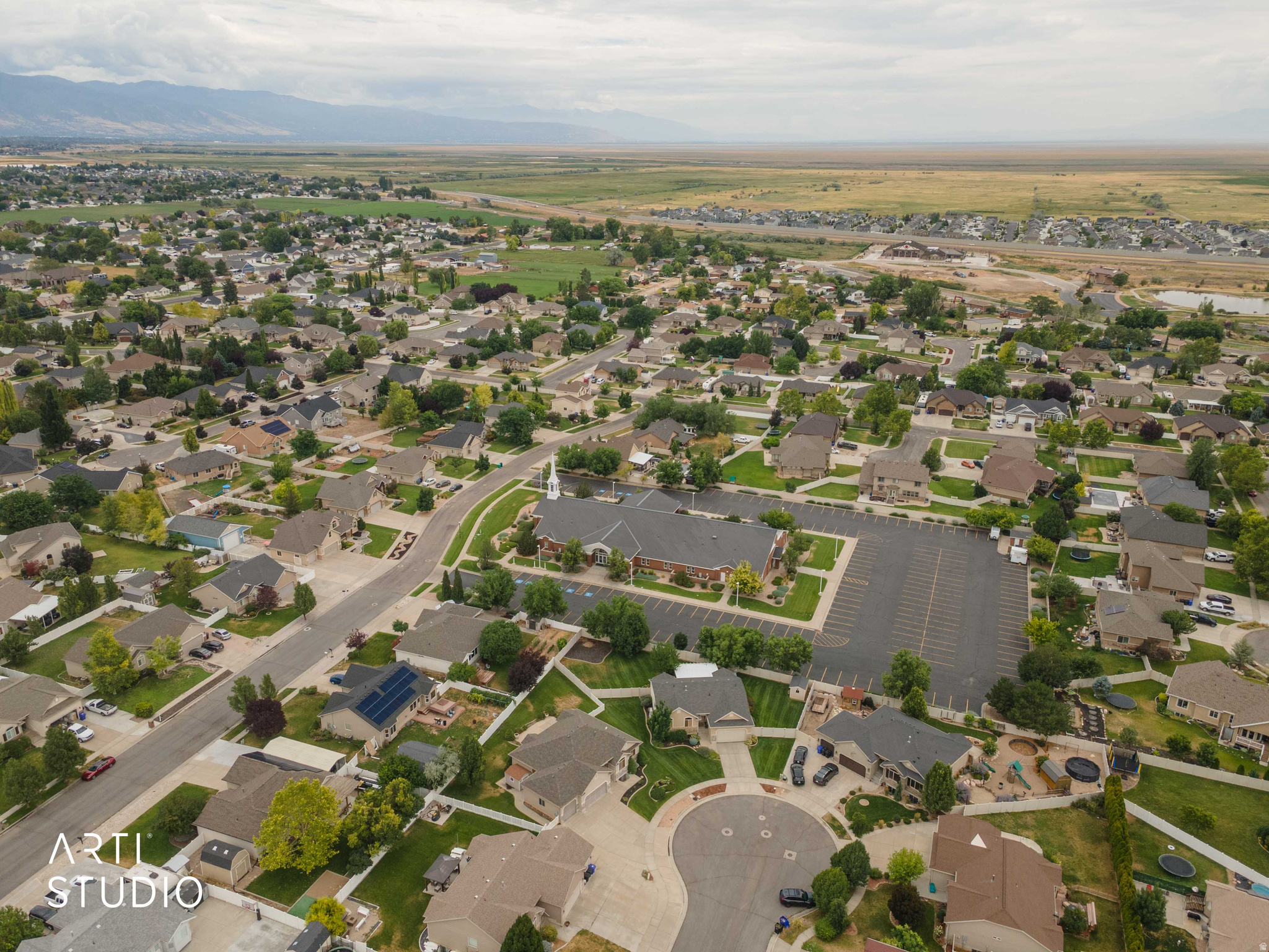 main property photo 49