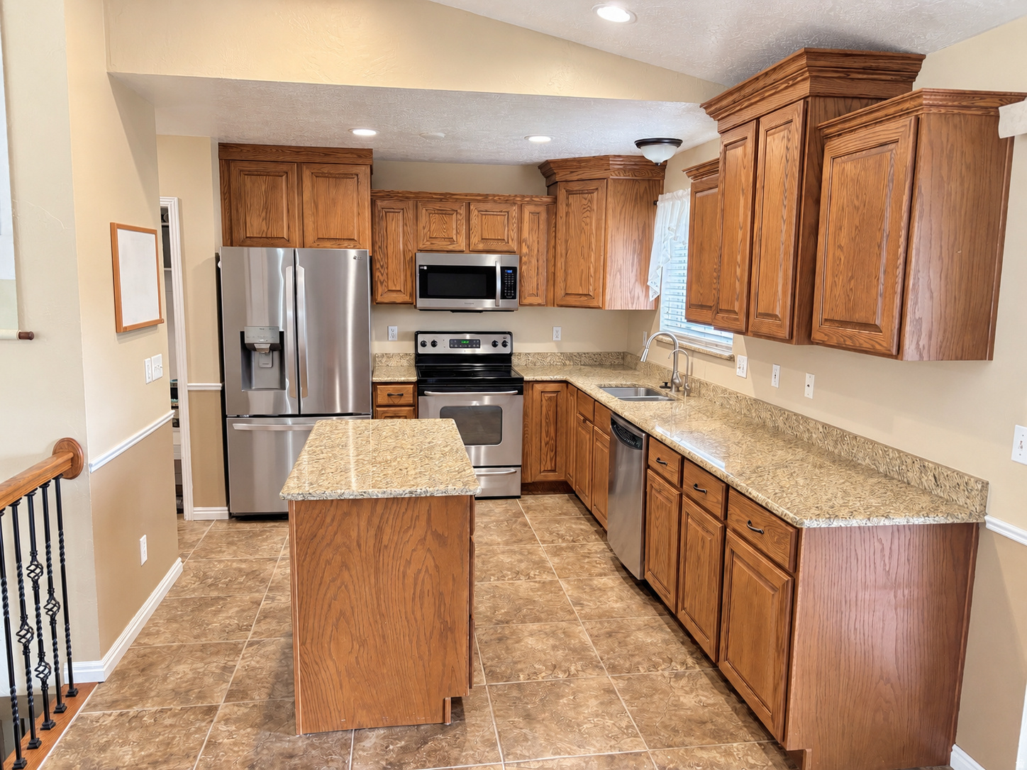 main property photo 21