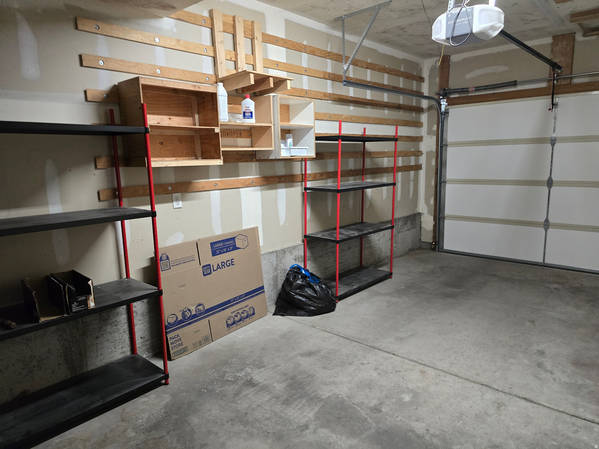 main property photo 70