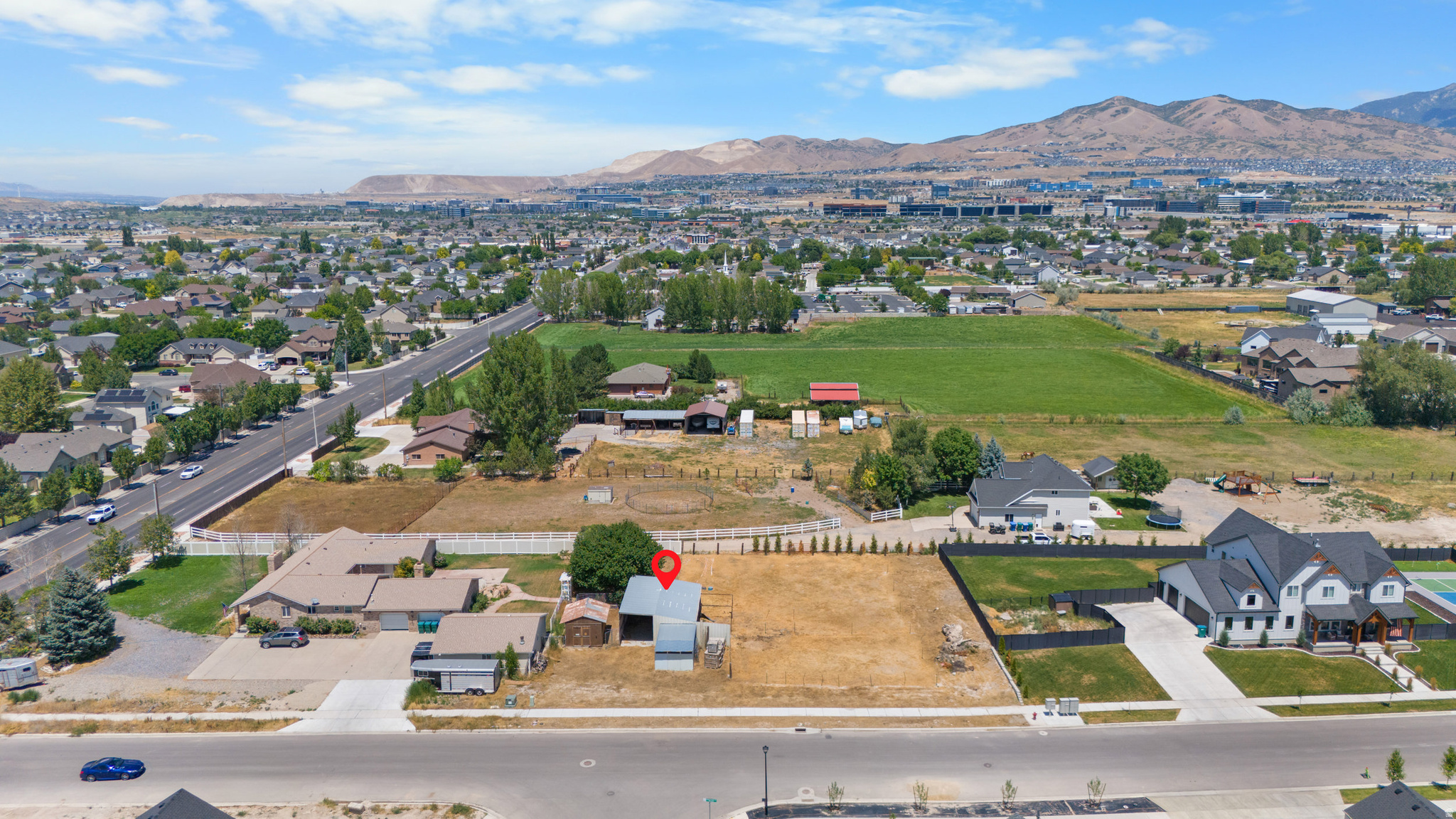 main property photo 14