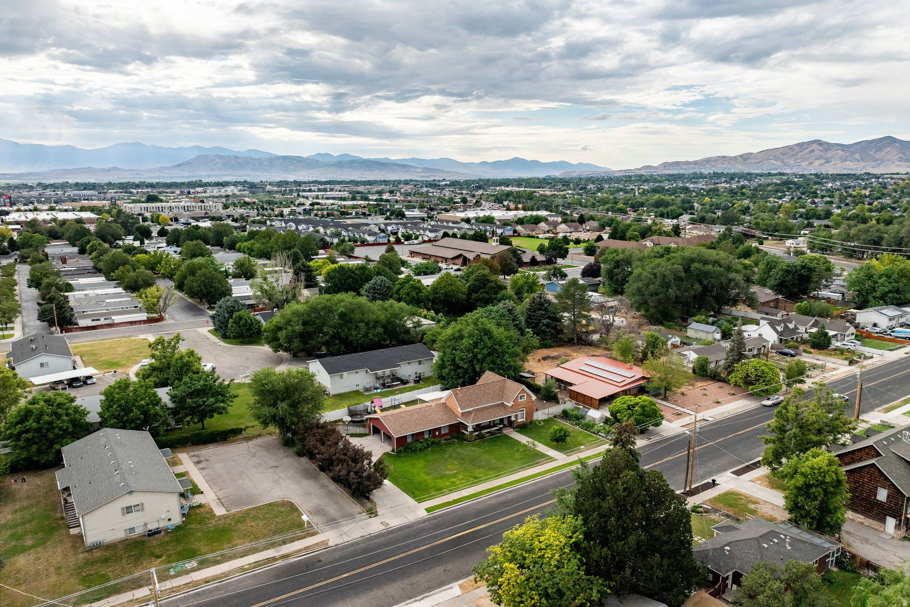 main property photo 30