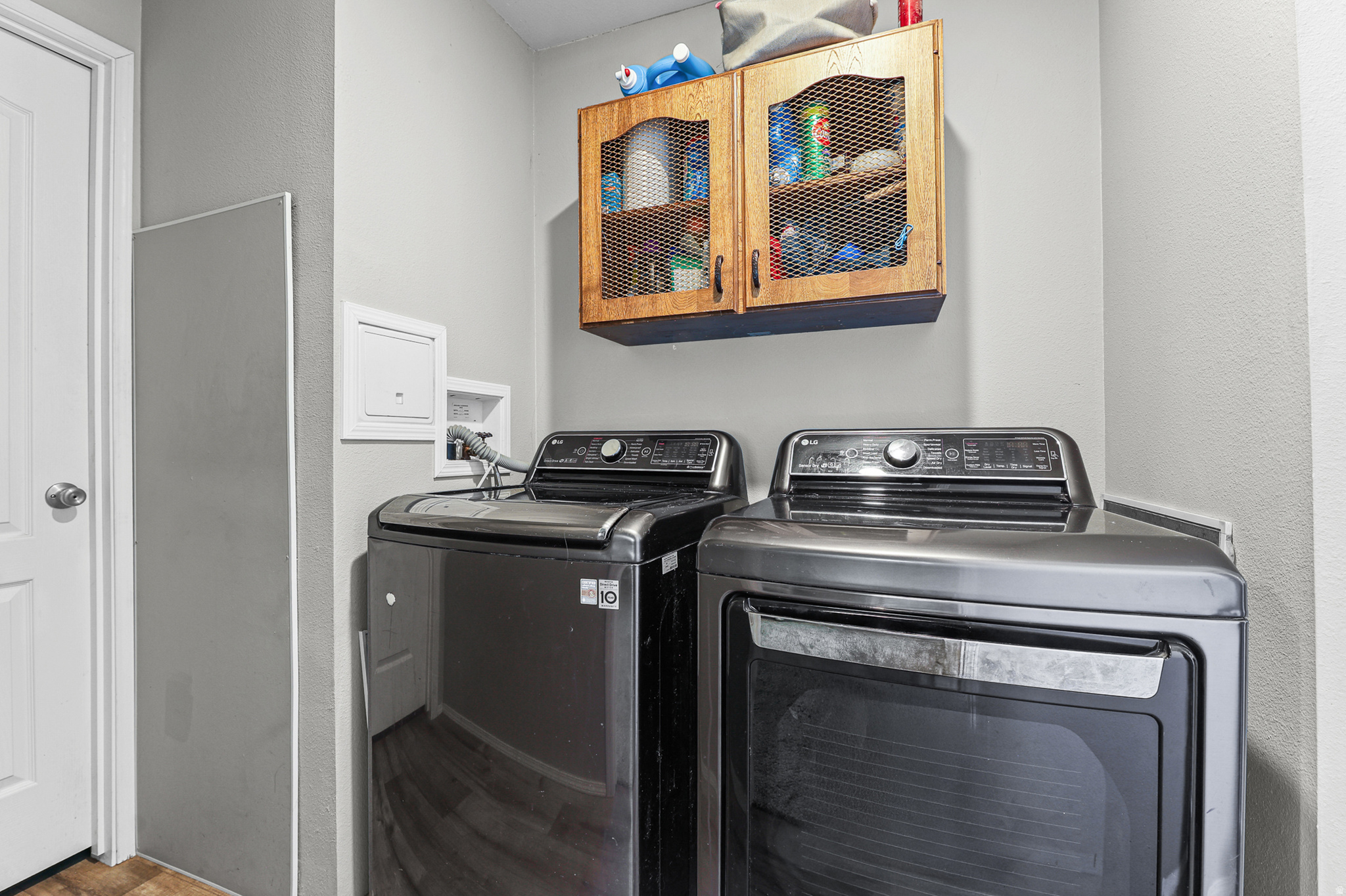 main property photo 17