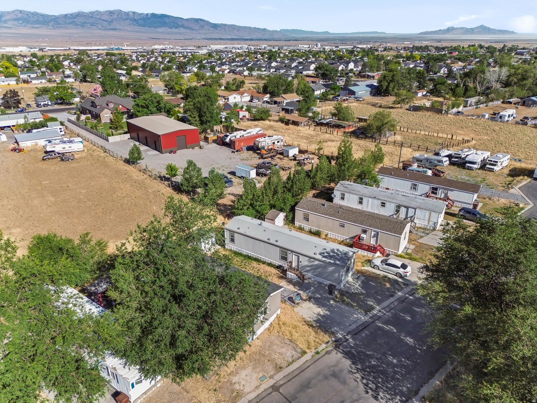 main property photo 26