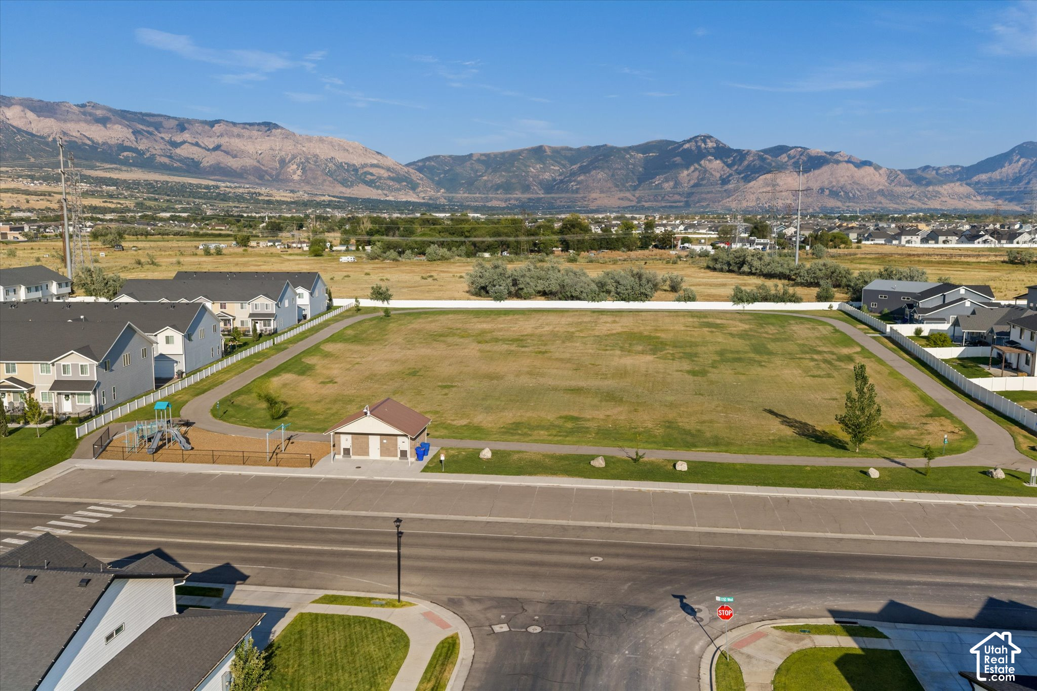 main property photo 42