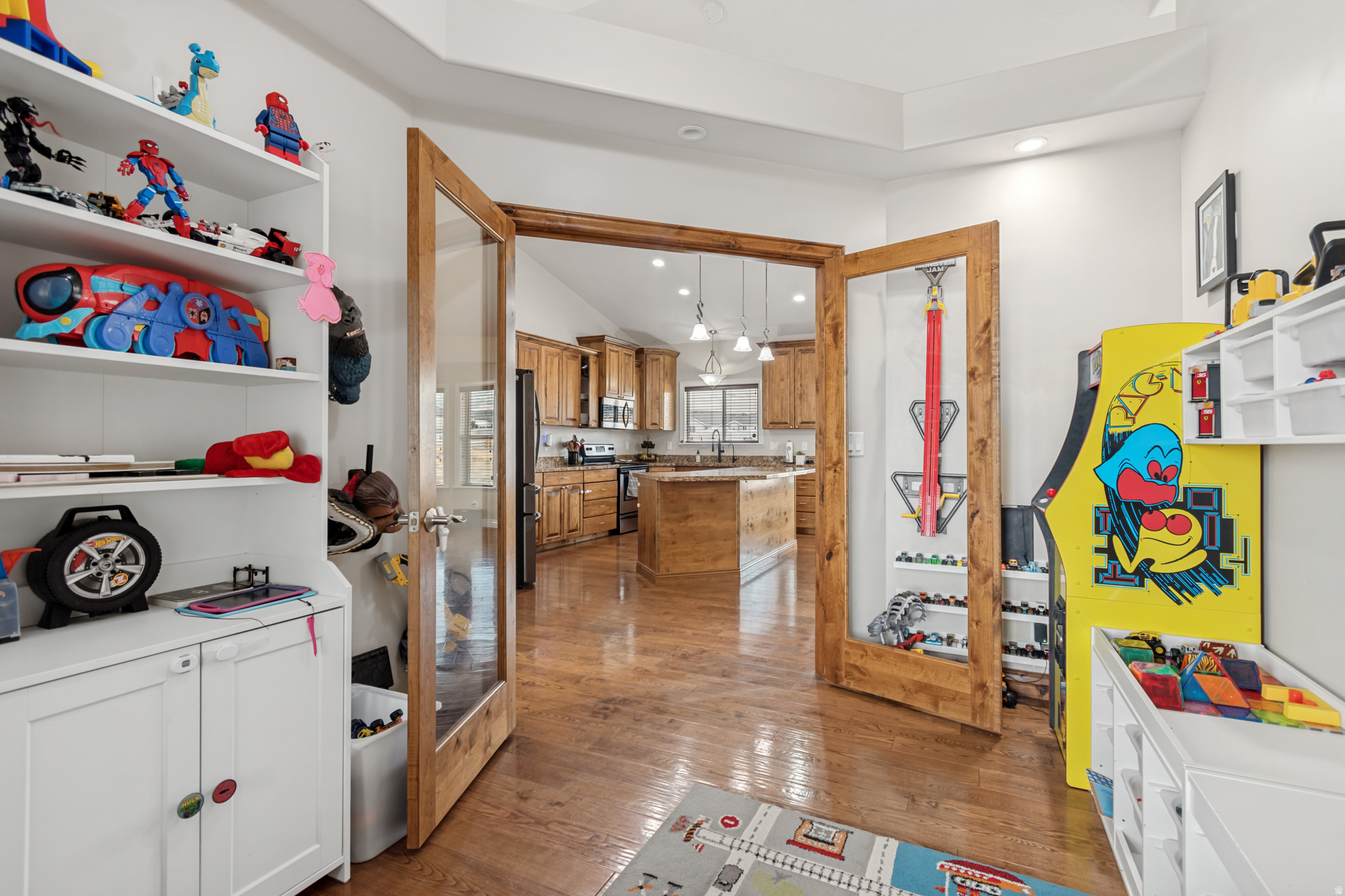 main property photo 13