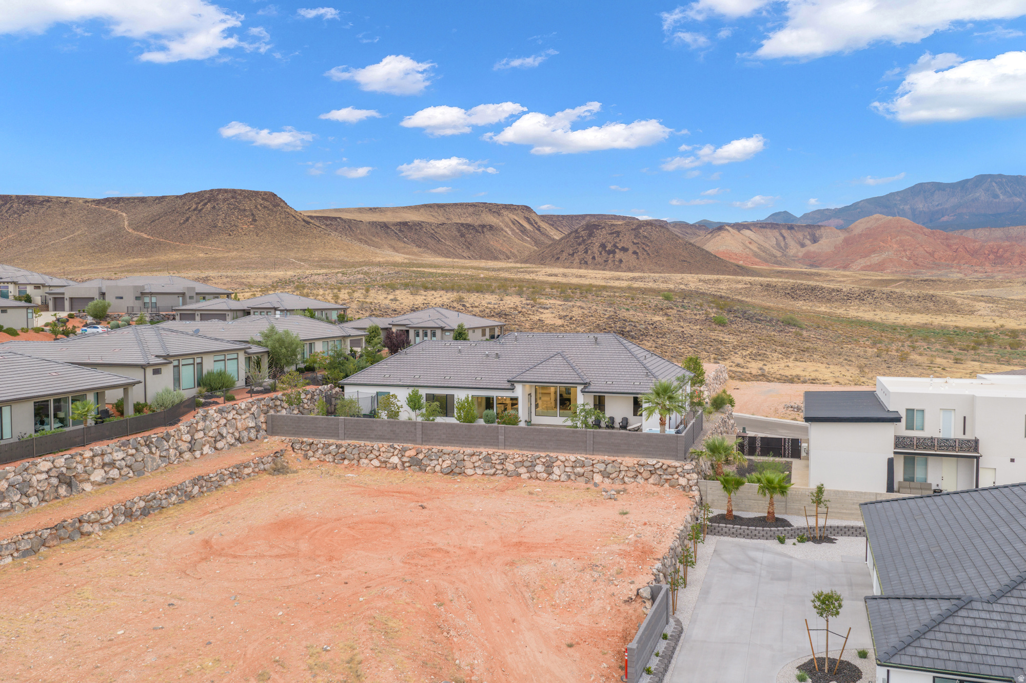 main property photo 47