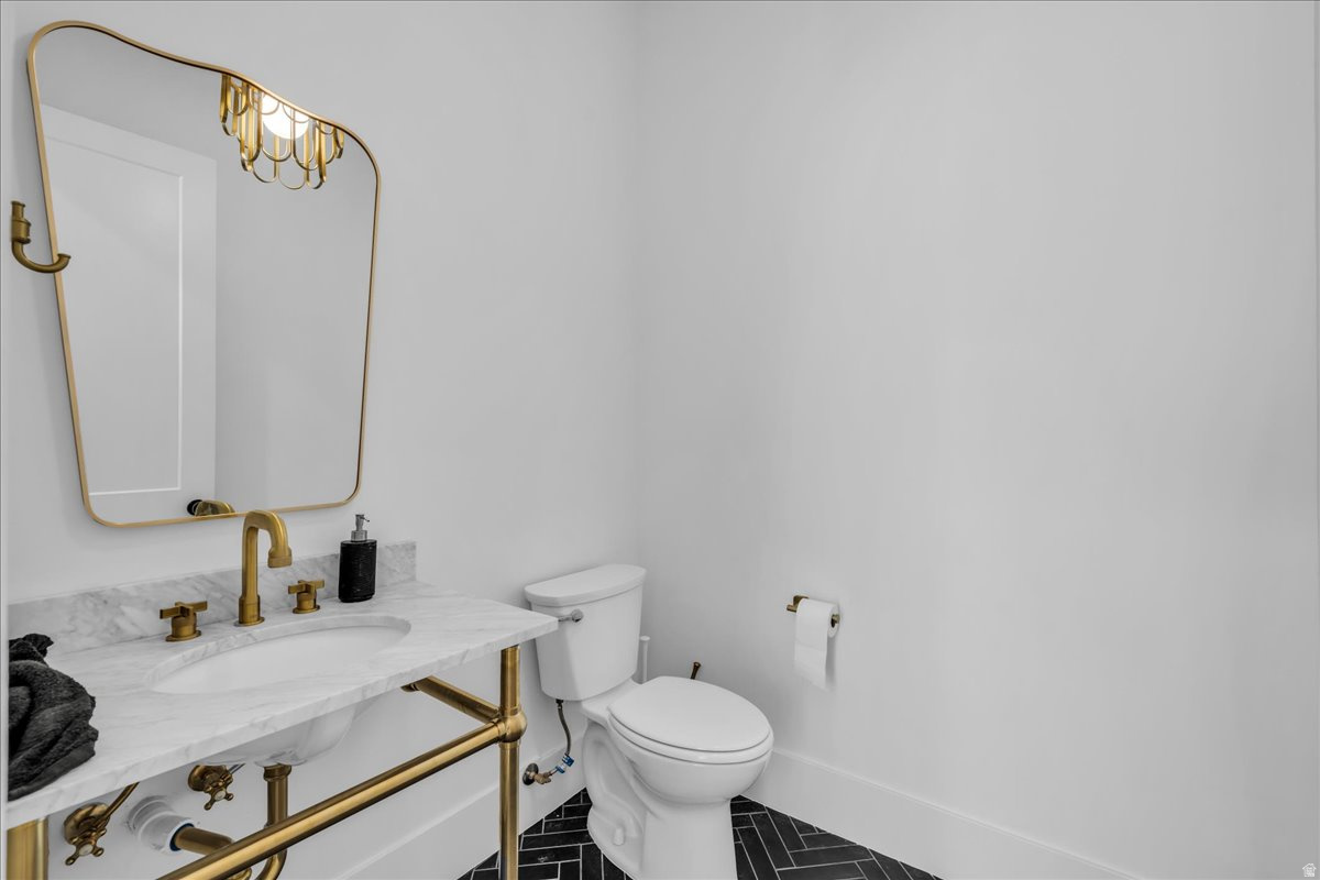 main property photo 19