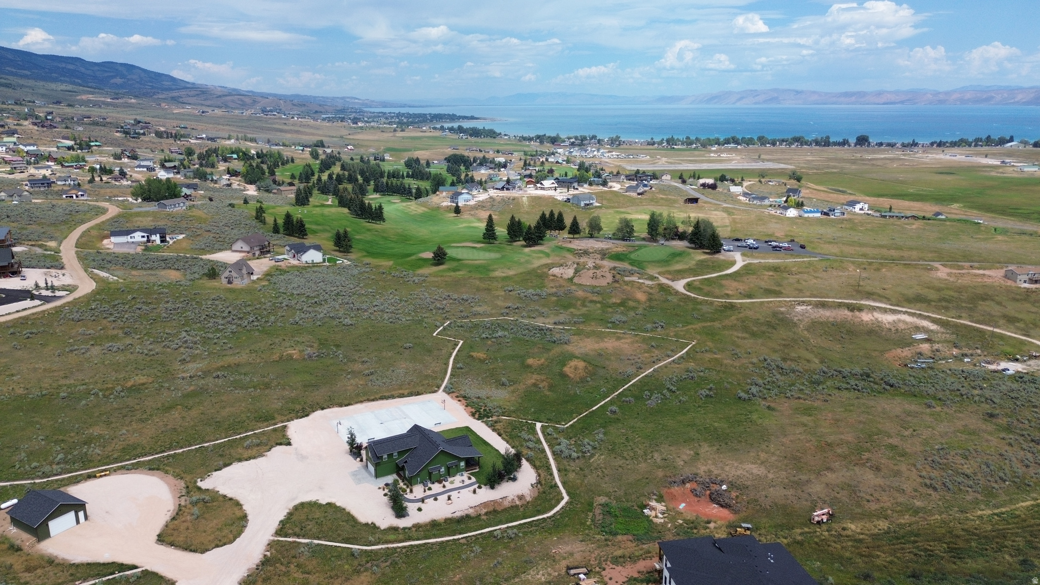 main property photo 7