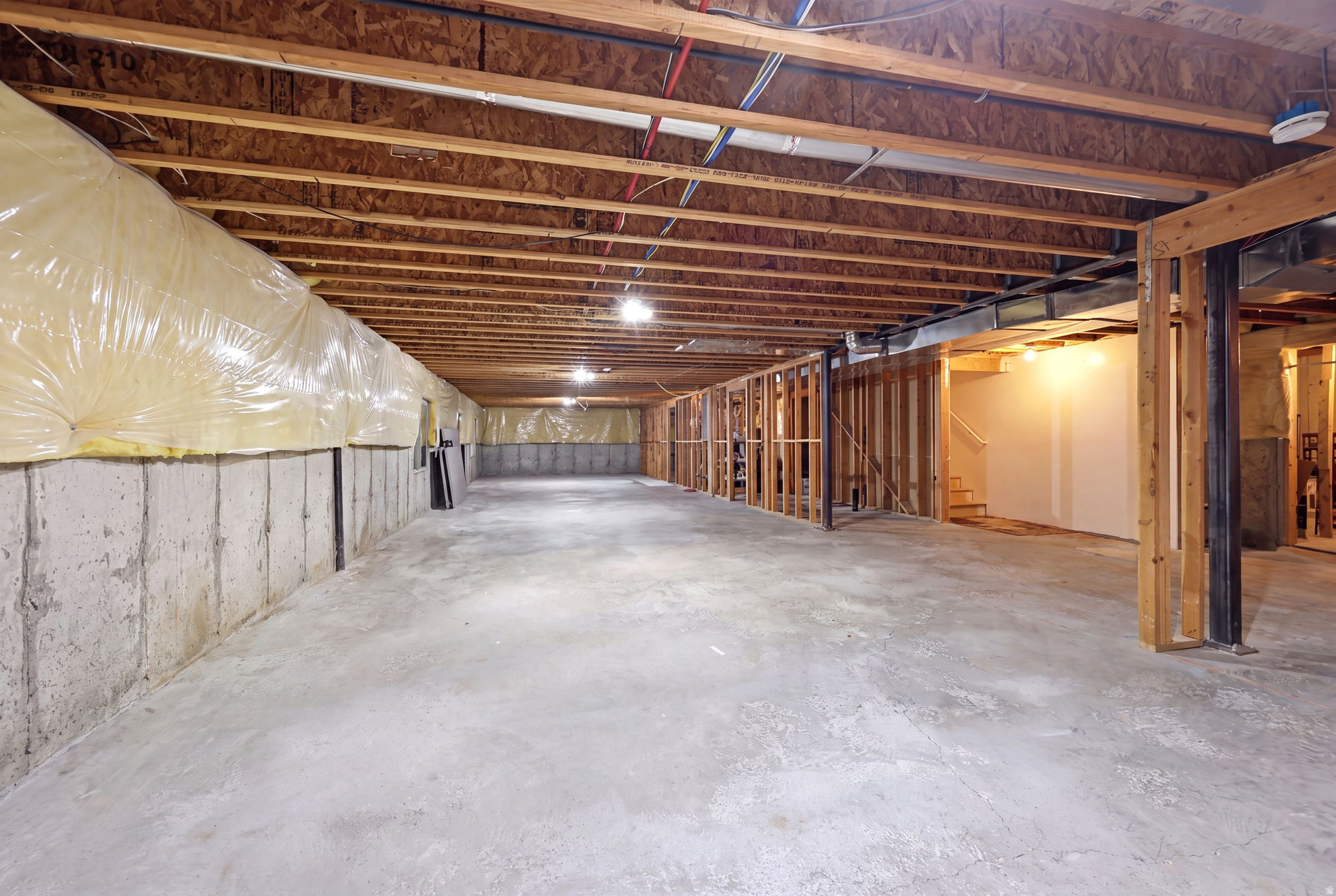 main property photo 32