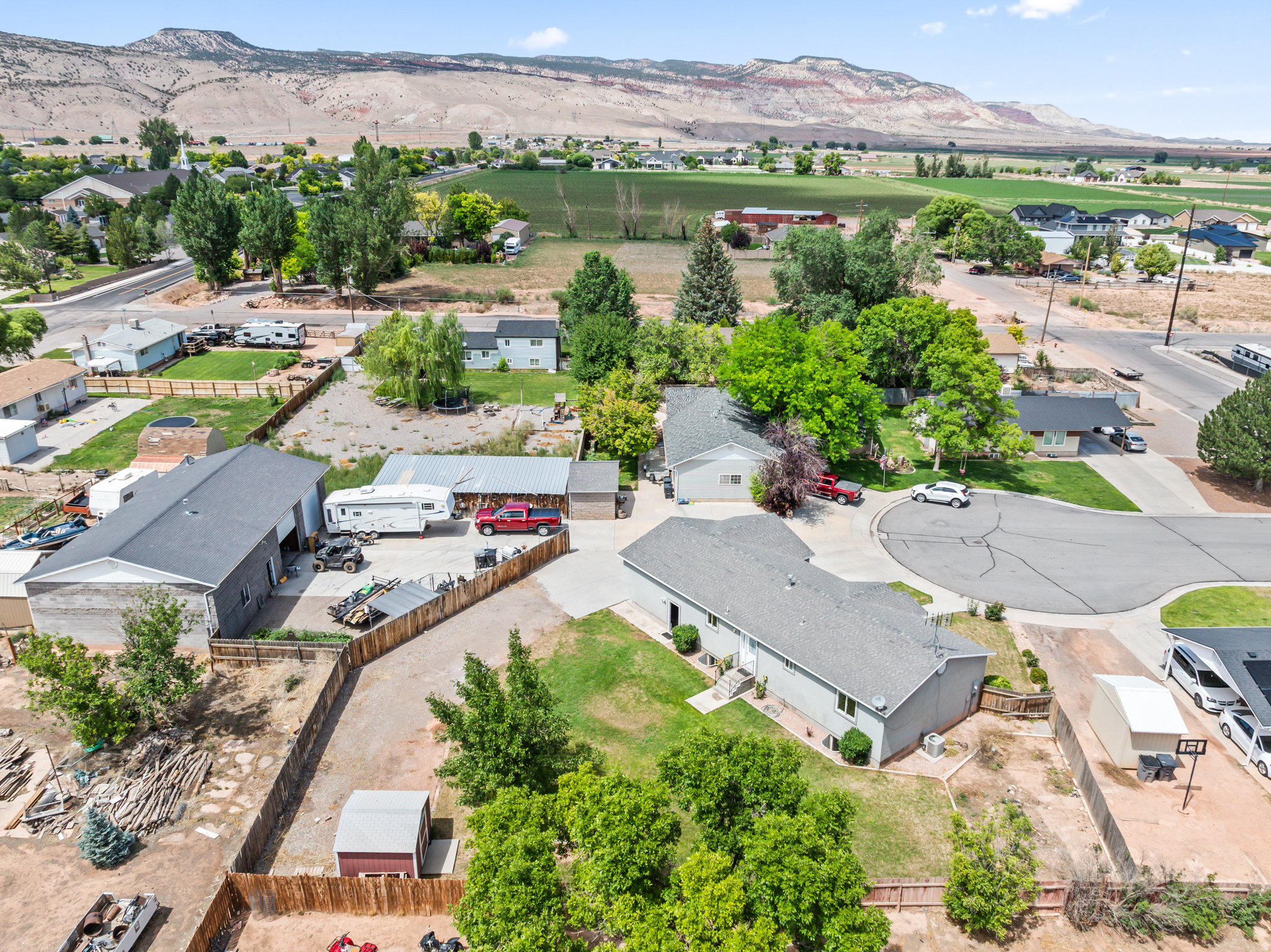 main property photo 47