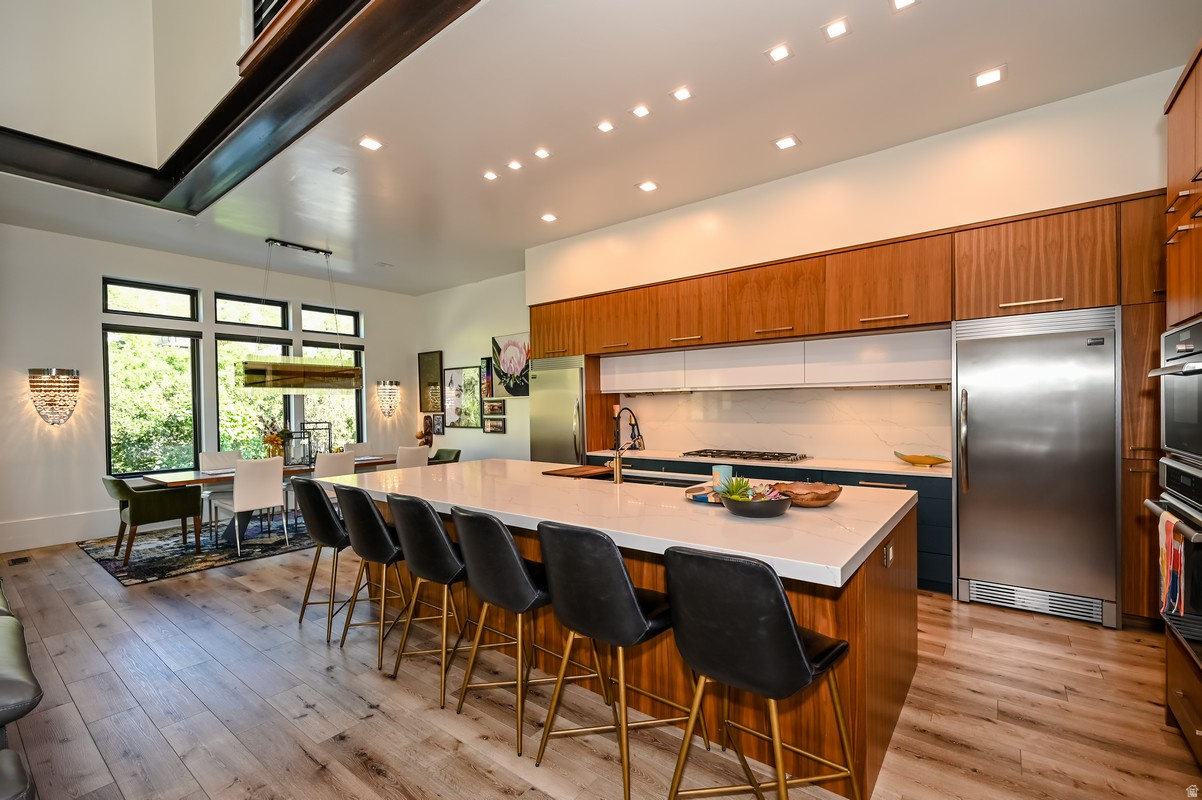 main property photo 89