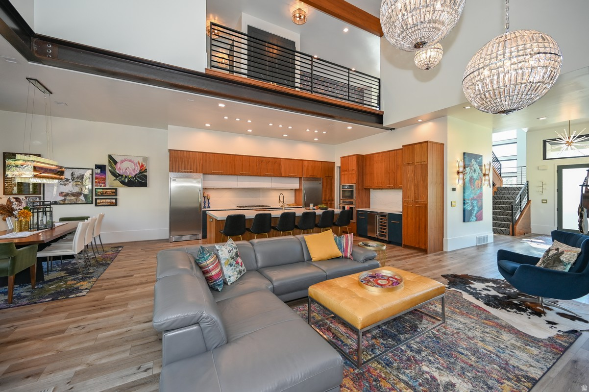 main property photo 90