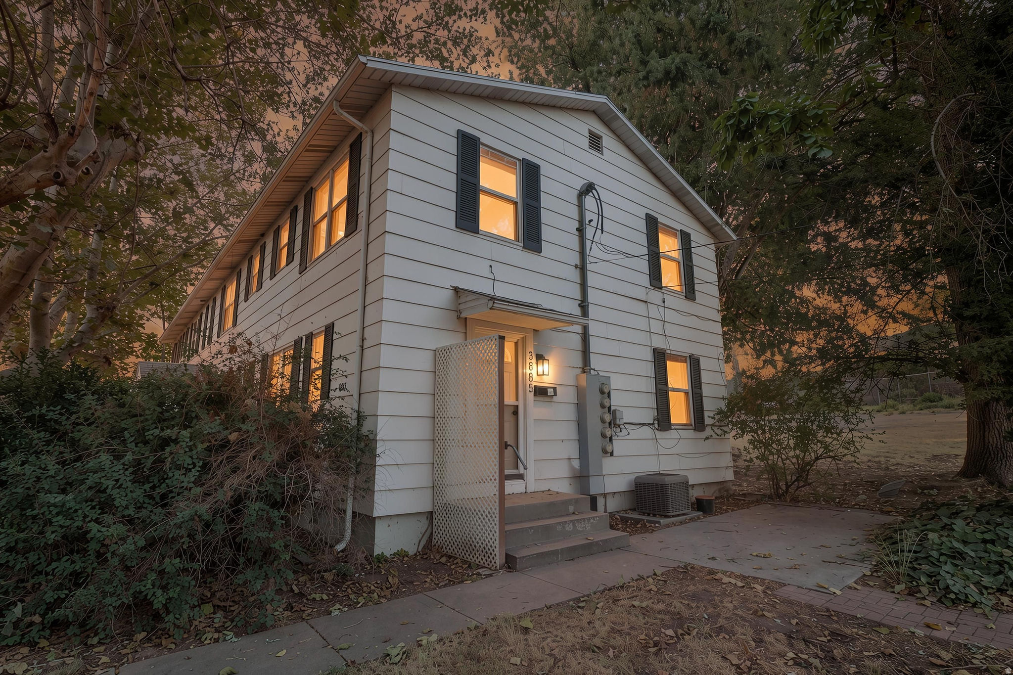 main property photo 12