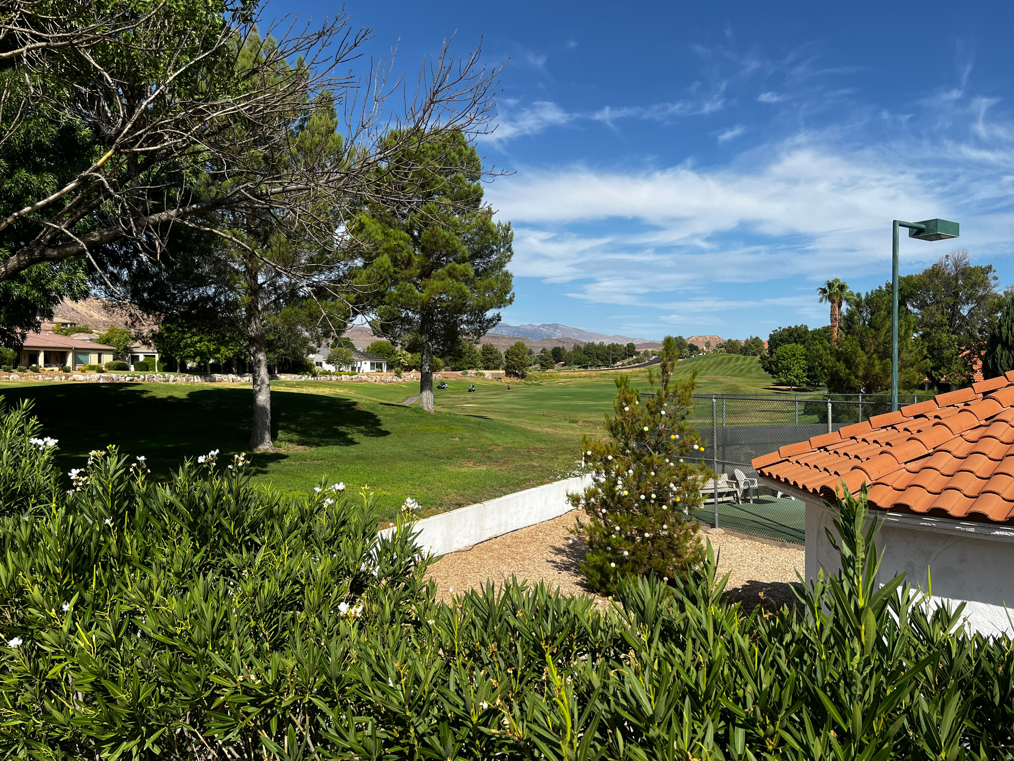main property photo 40