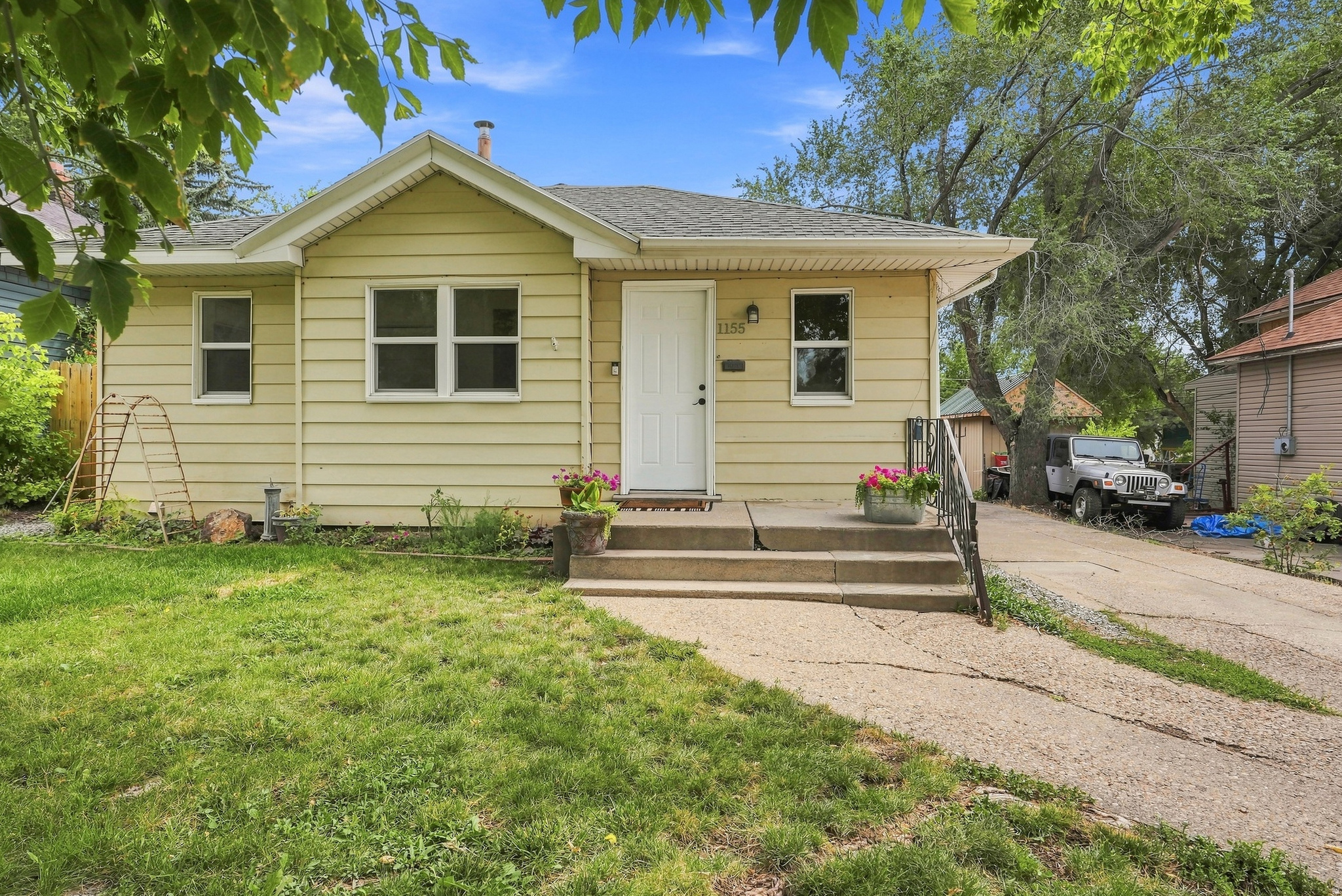 main property photo 15