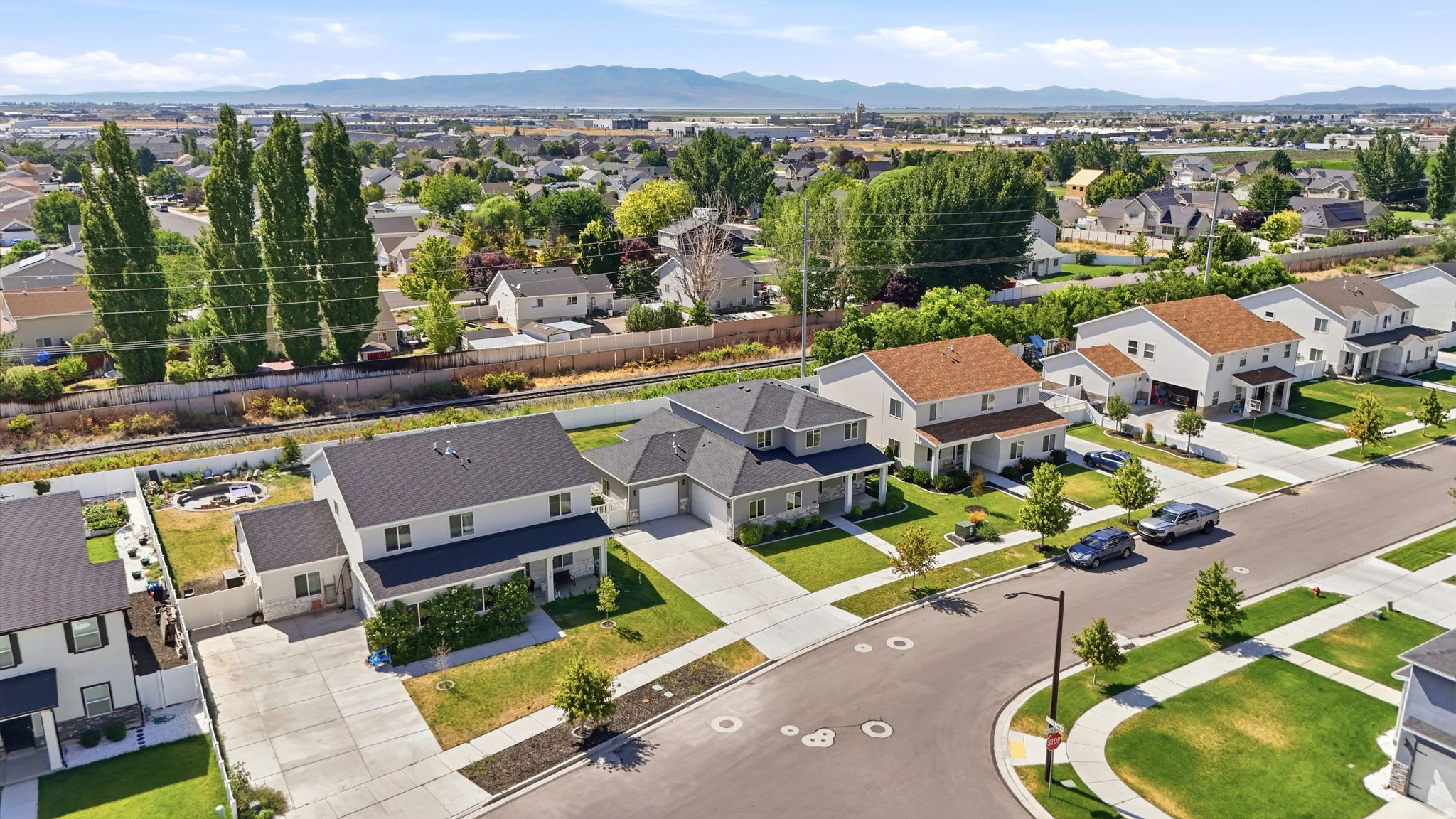 main property photo 43