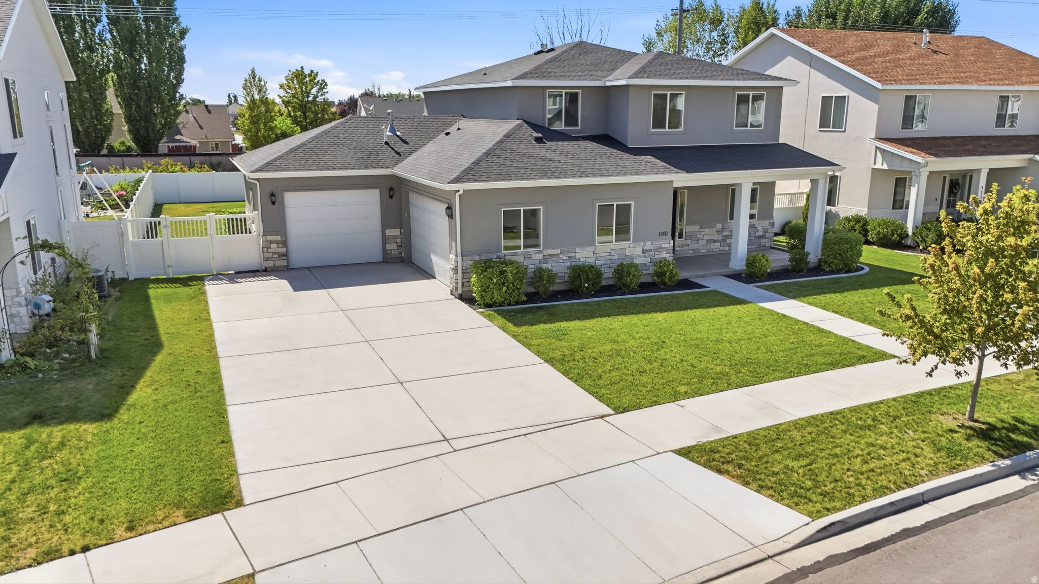 main property photo 44