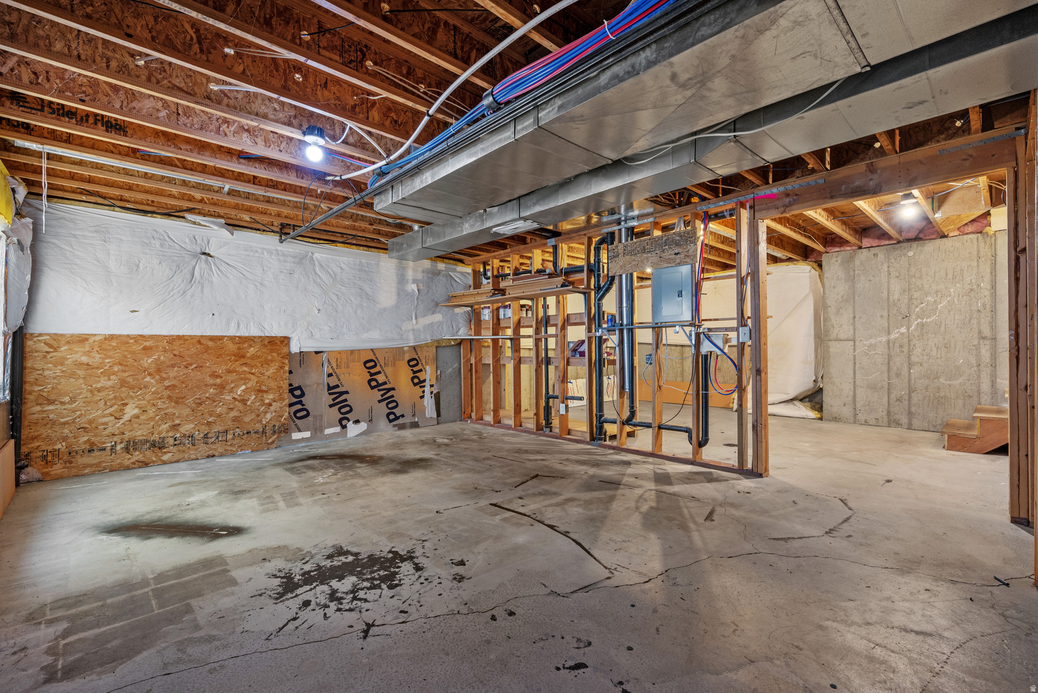 main property photo 20