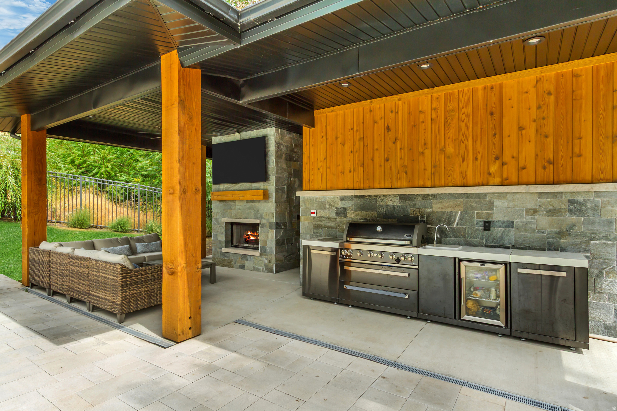 main property photo 54