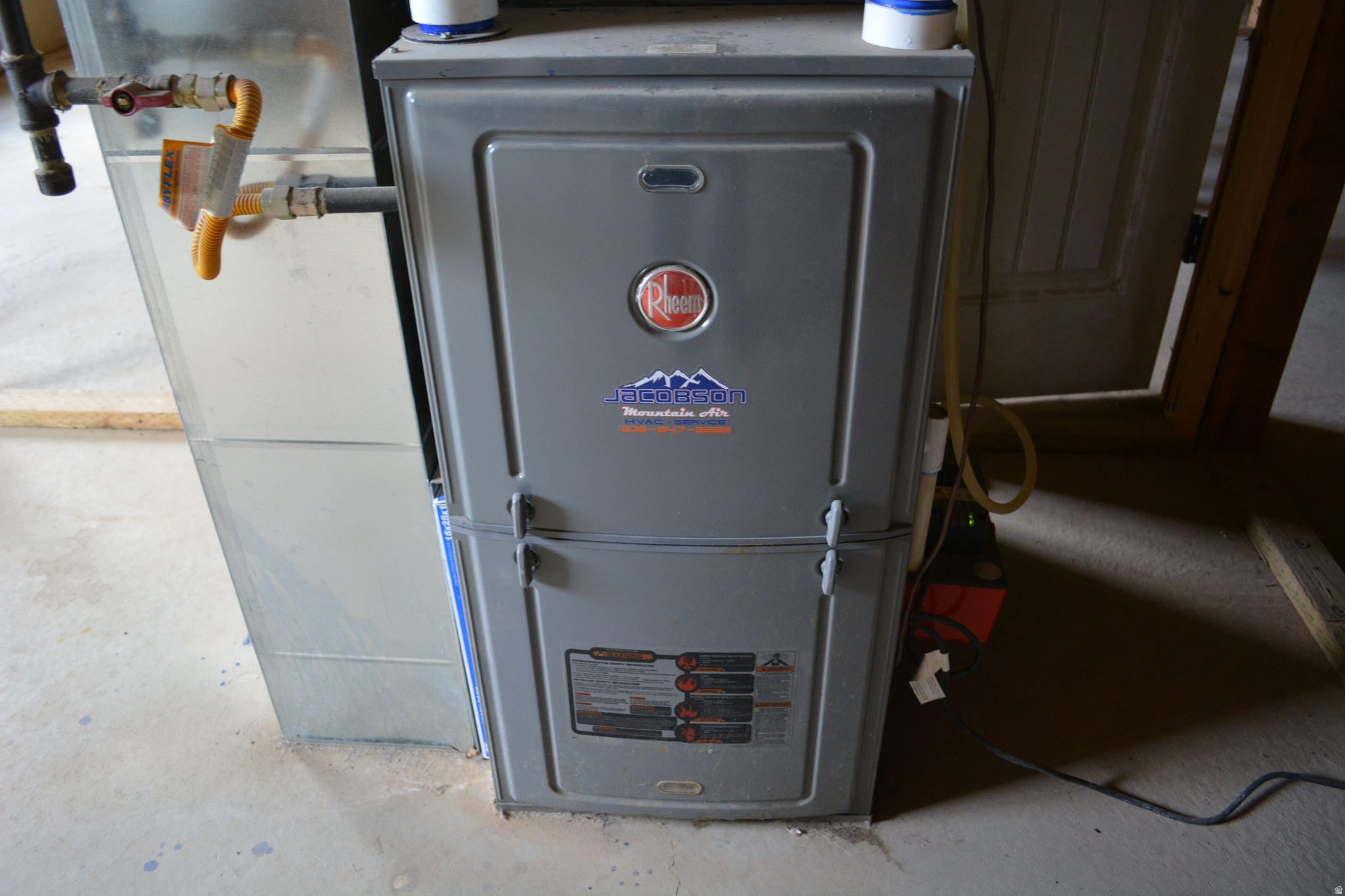 main property photo 14