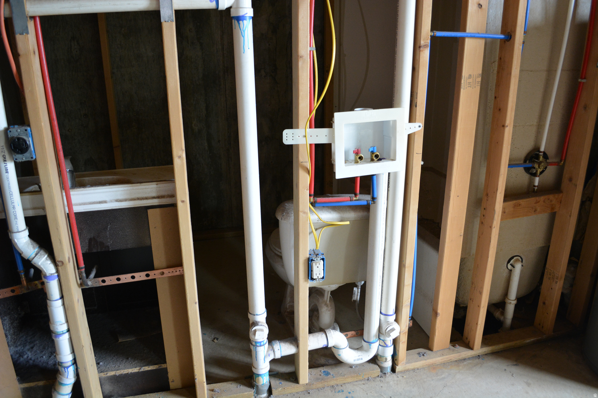 main property photo 17