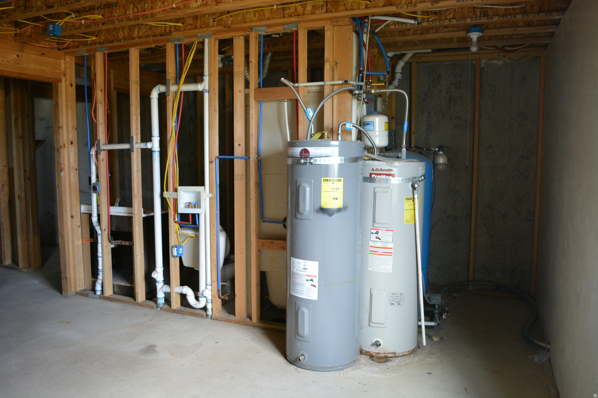 main property photo 18