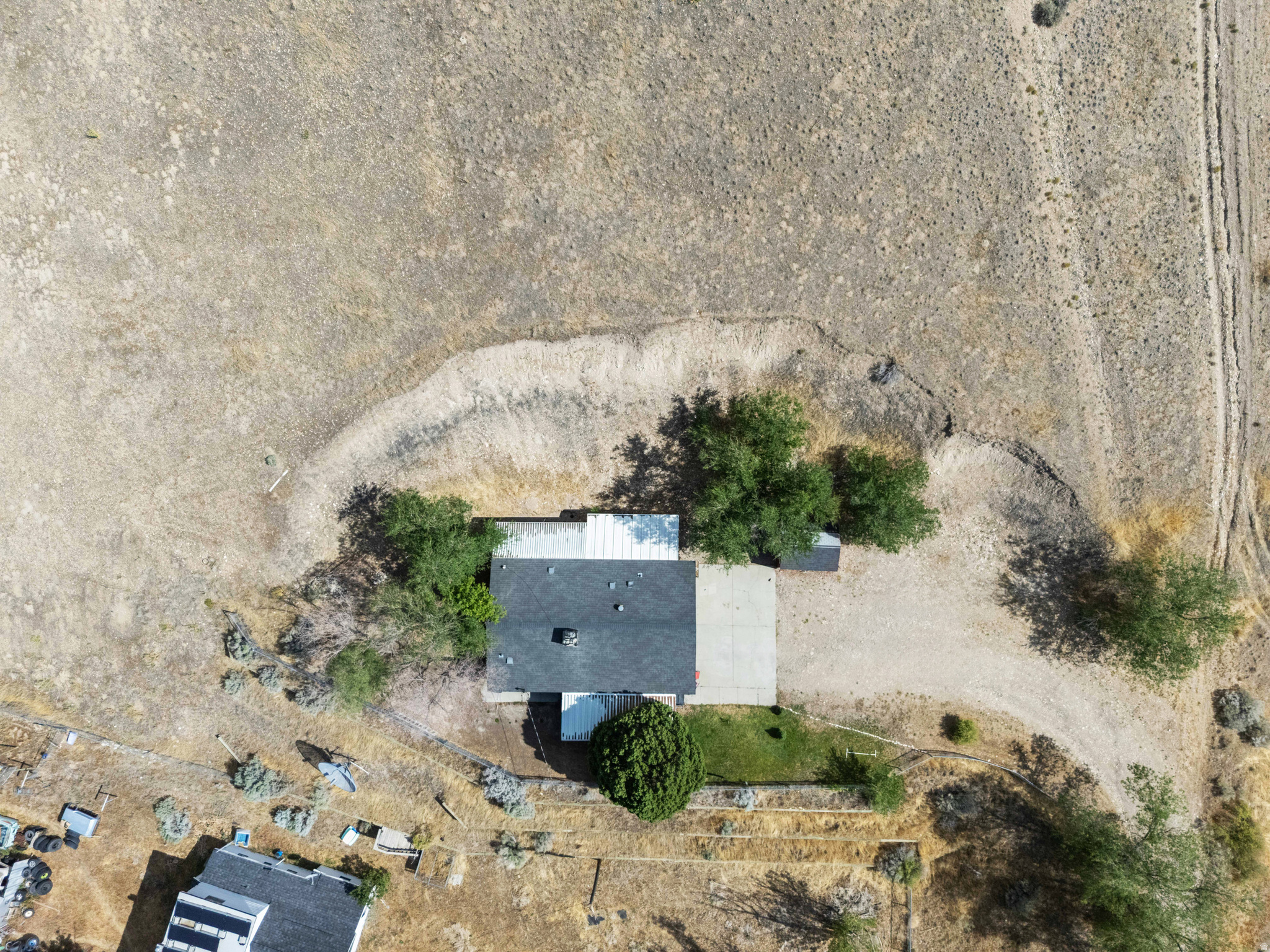 main property photo 21