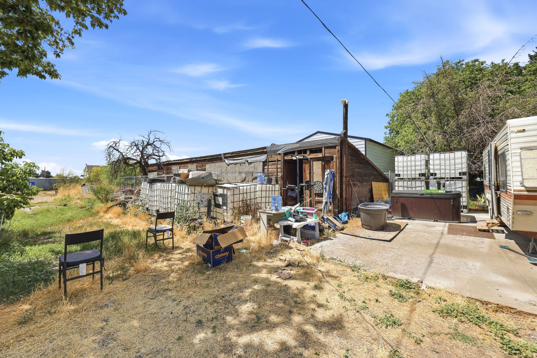 main property photo 25