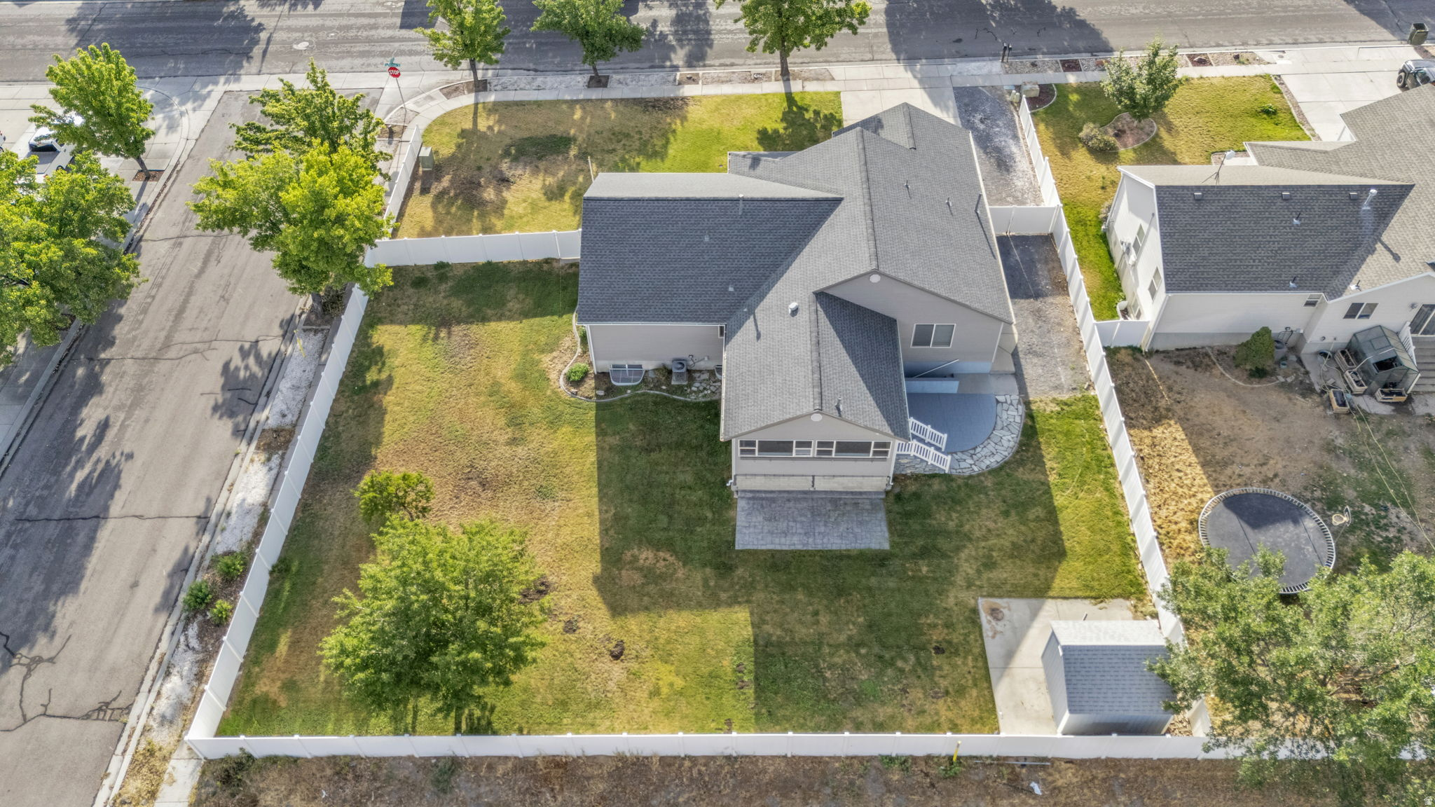 main property photo 48
