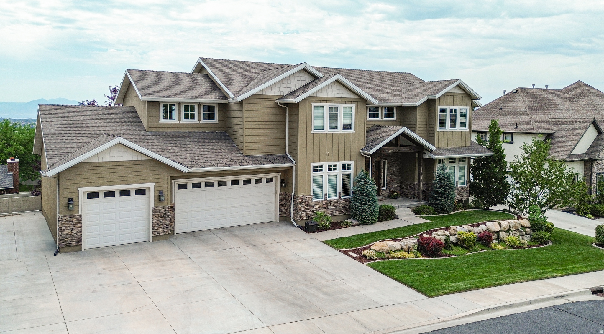 main property photo 52