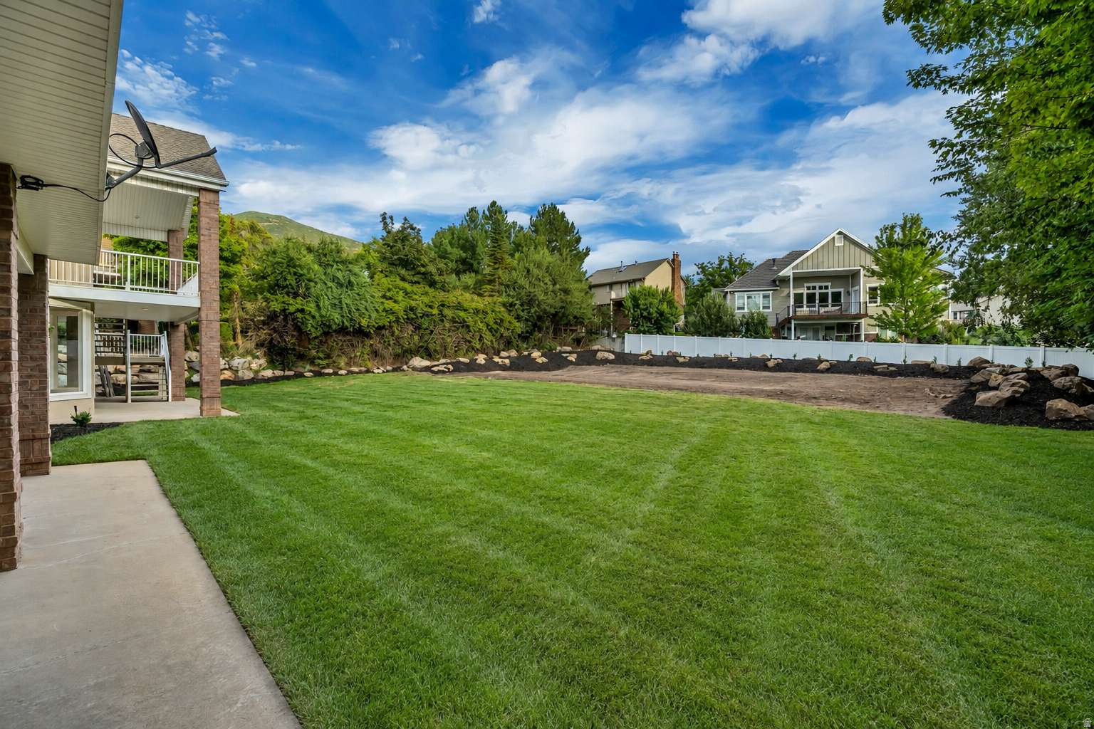 main property photo 59