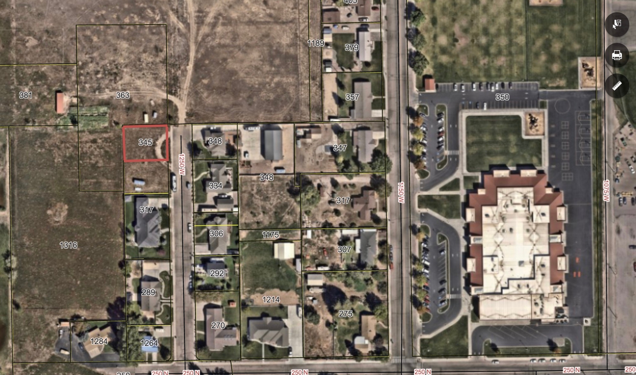 main property photo 3