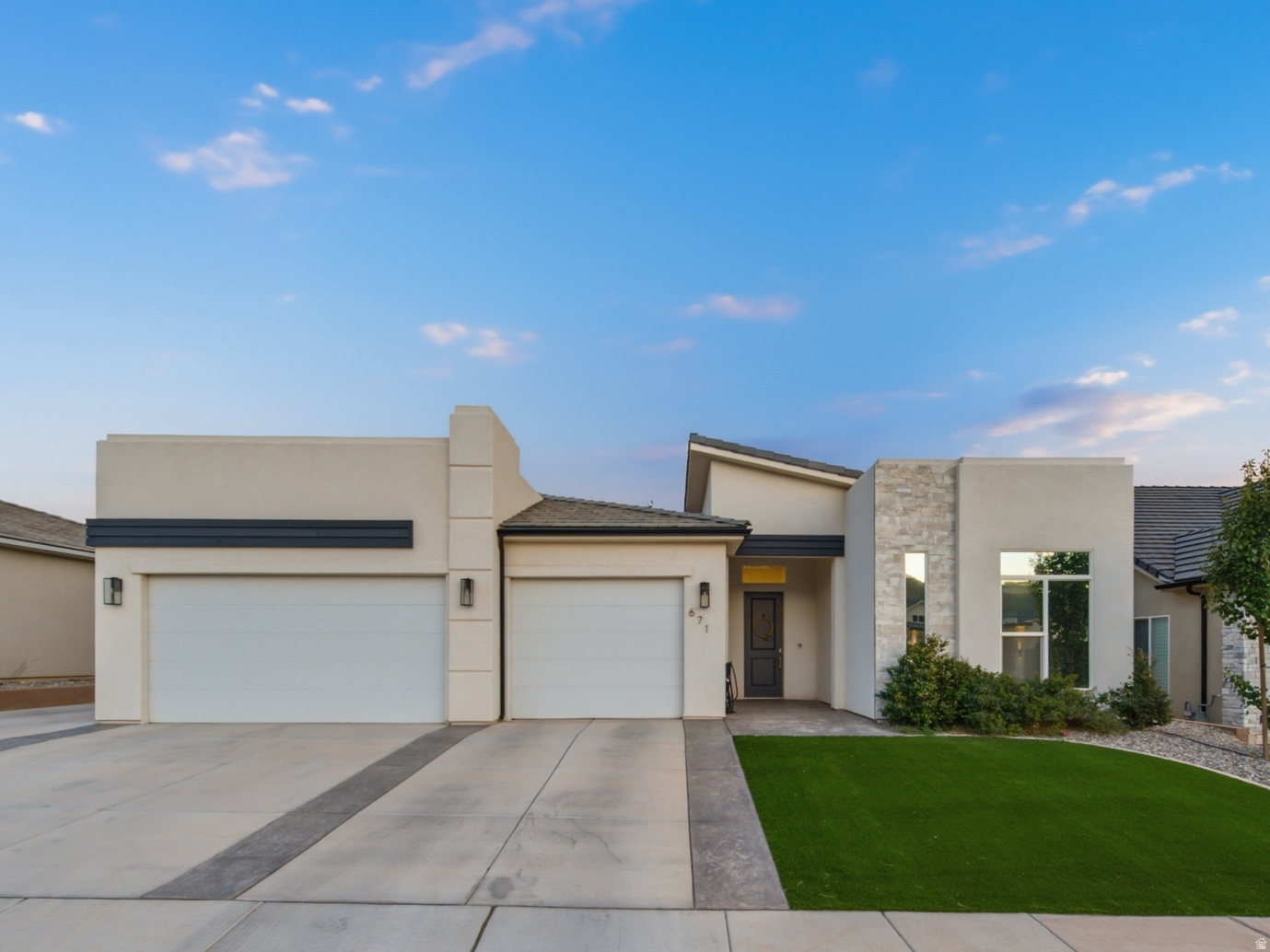 main property photo 49