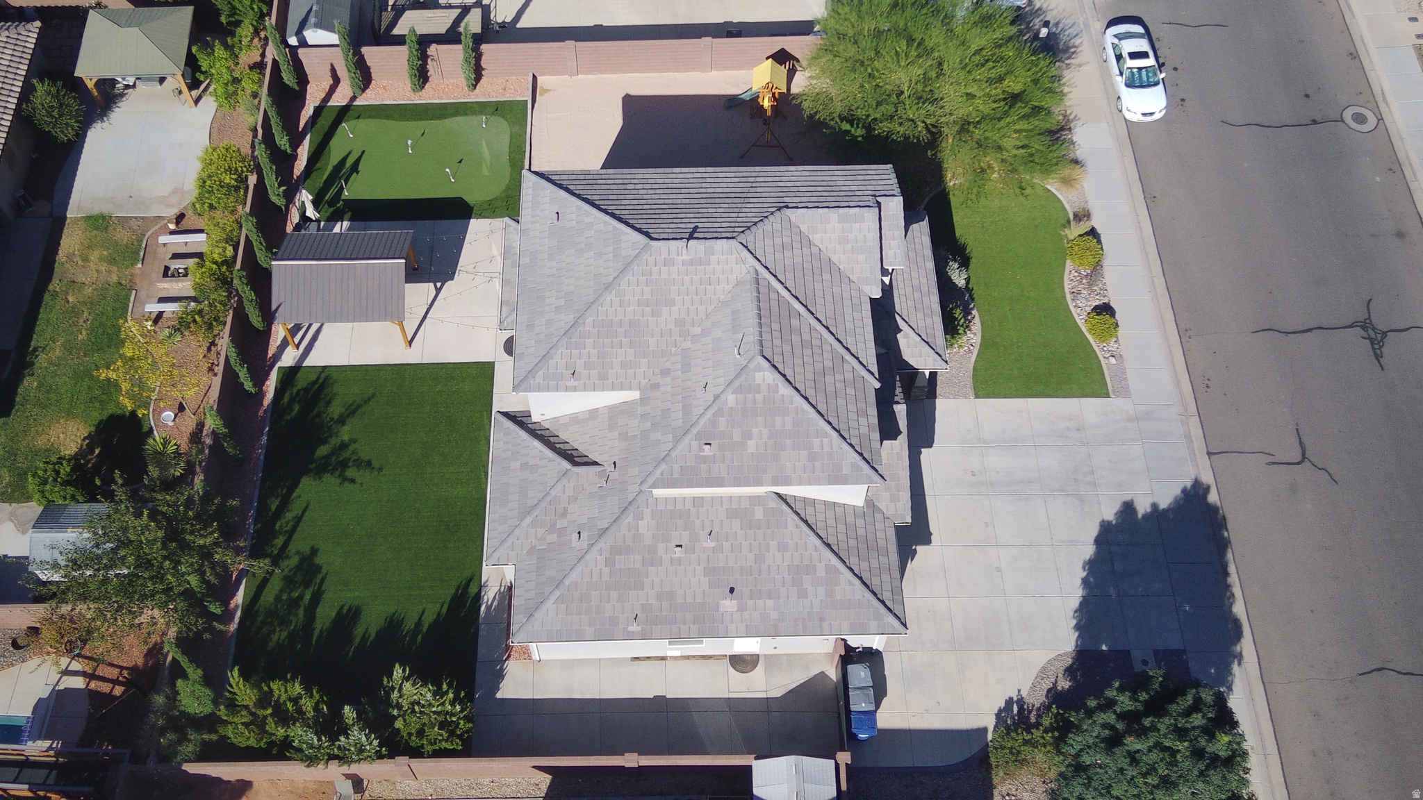 main property photo 30