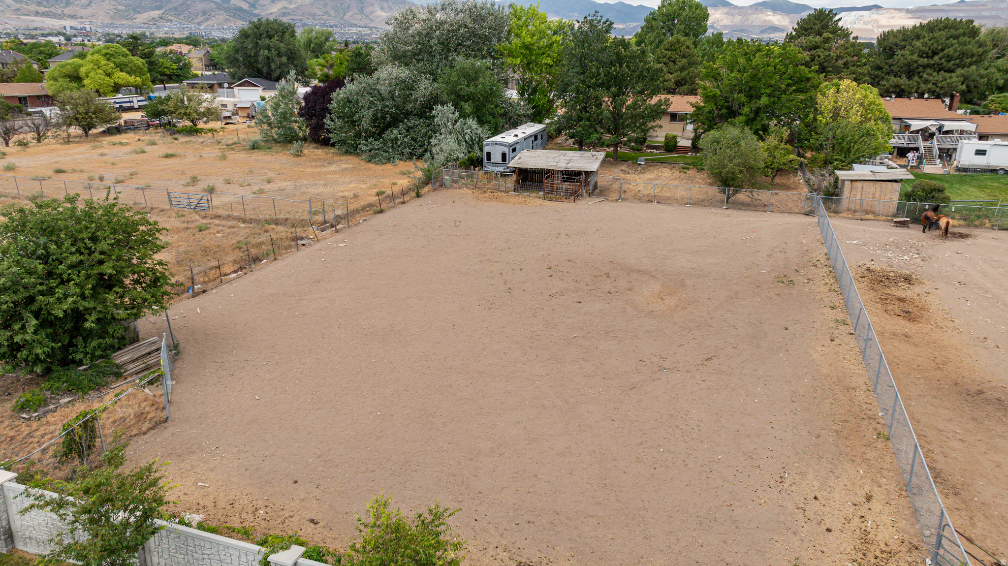 main property photo 41