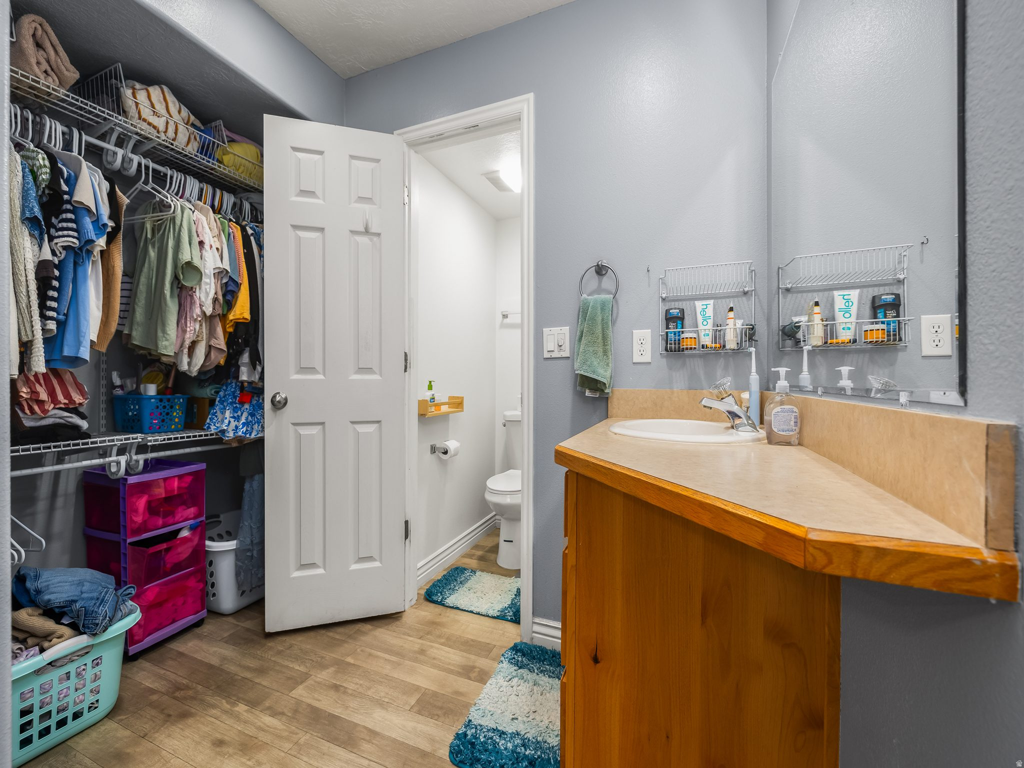 main property photo 13