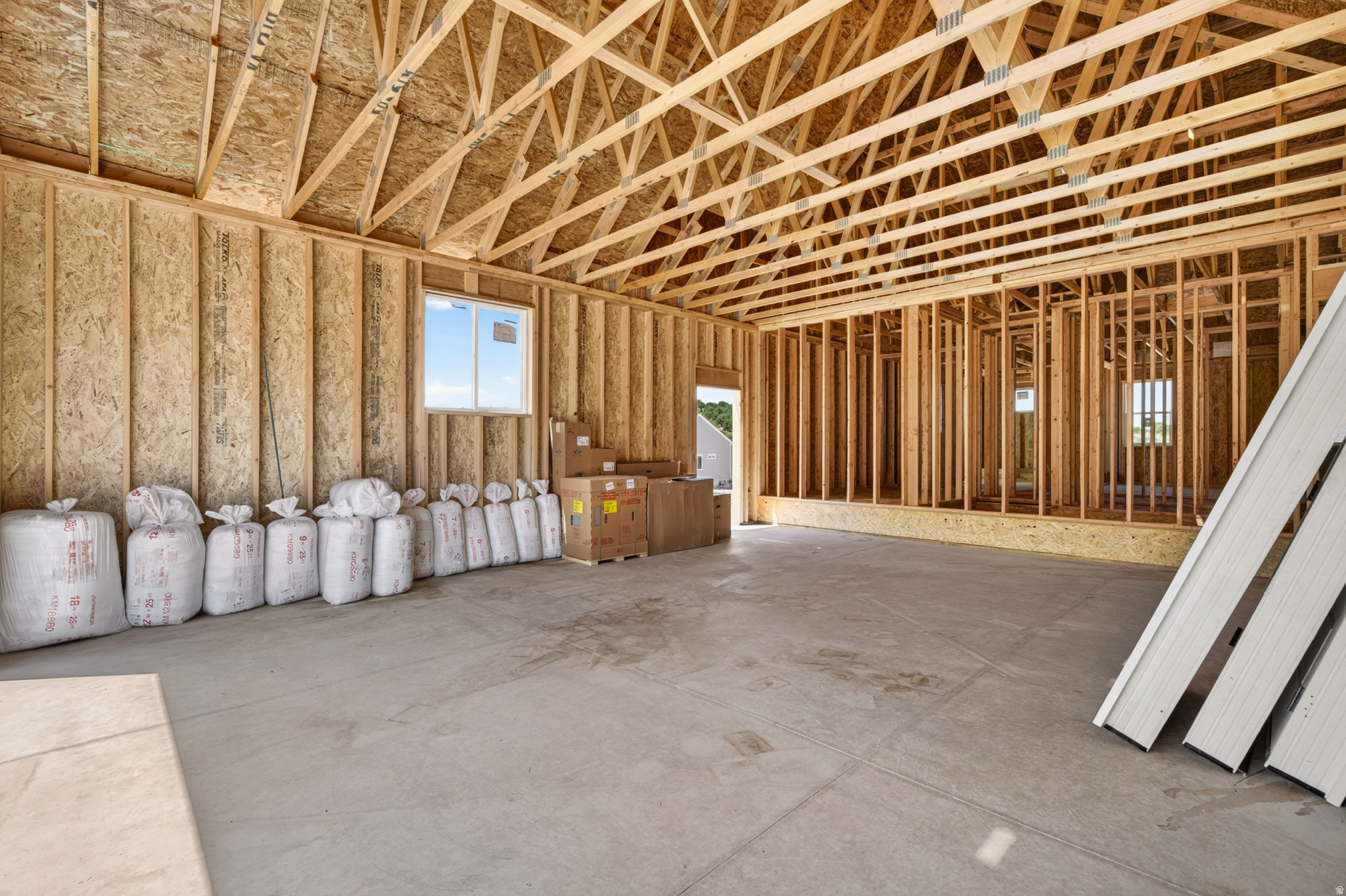 main property photo 80