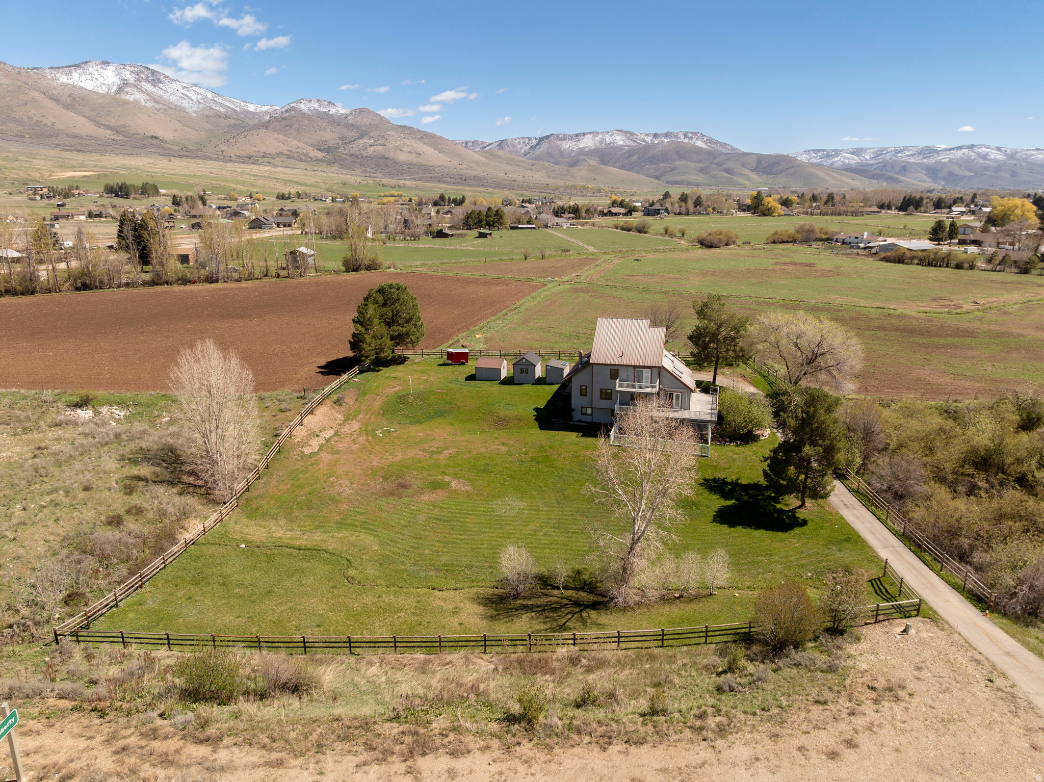 main property photo 17