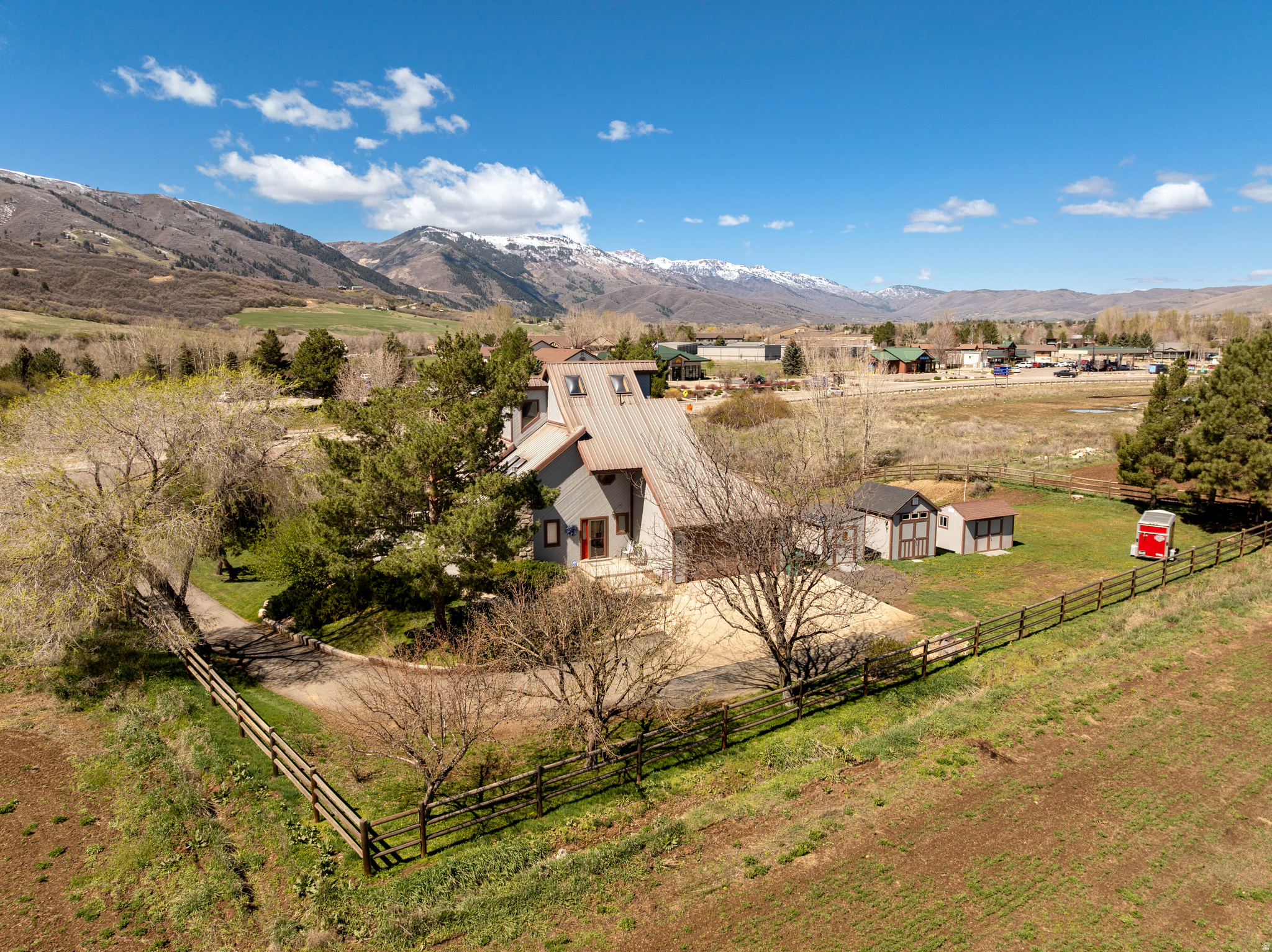 main property photo 22