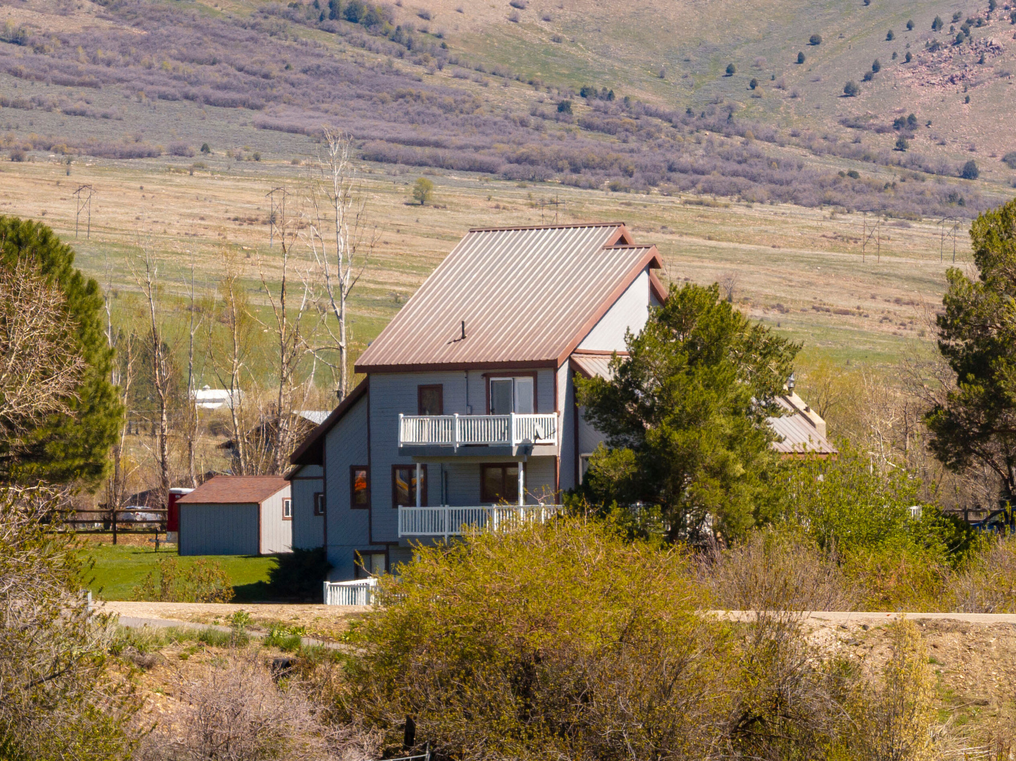 main property photo 31