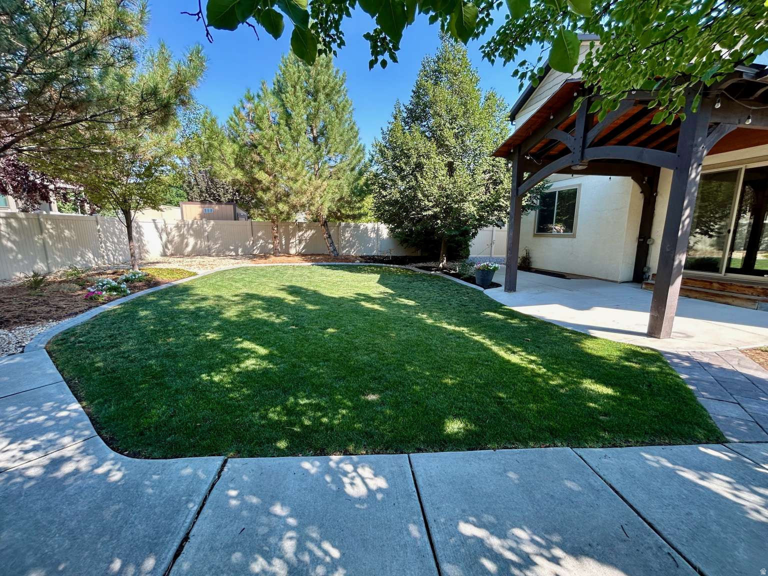 main property photo 54