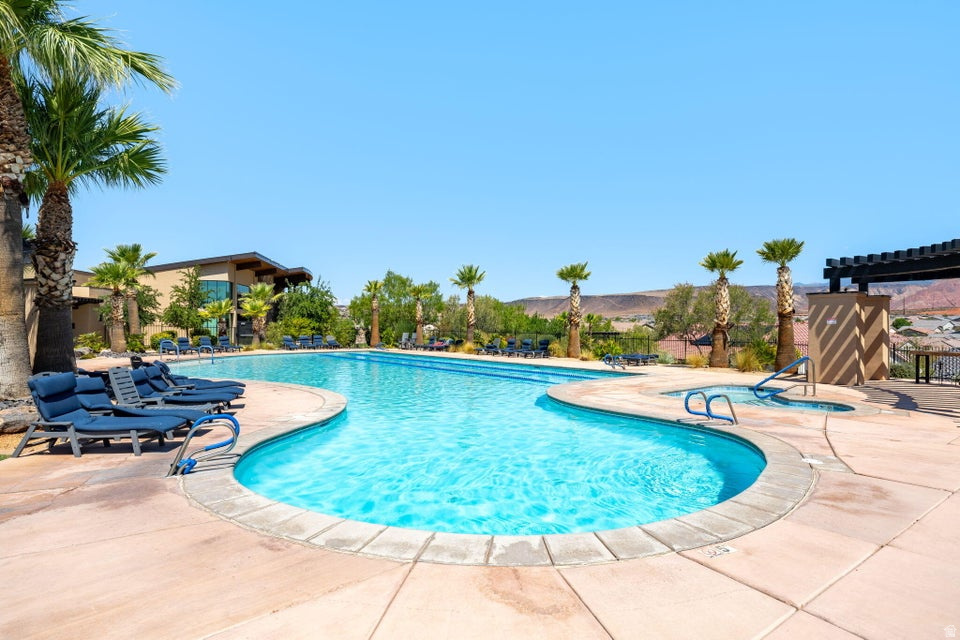 main property photo 50