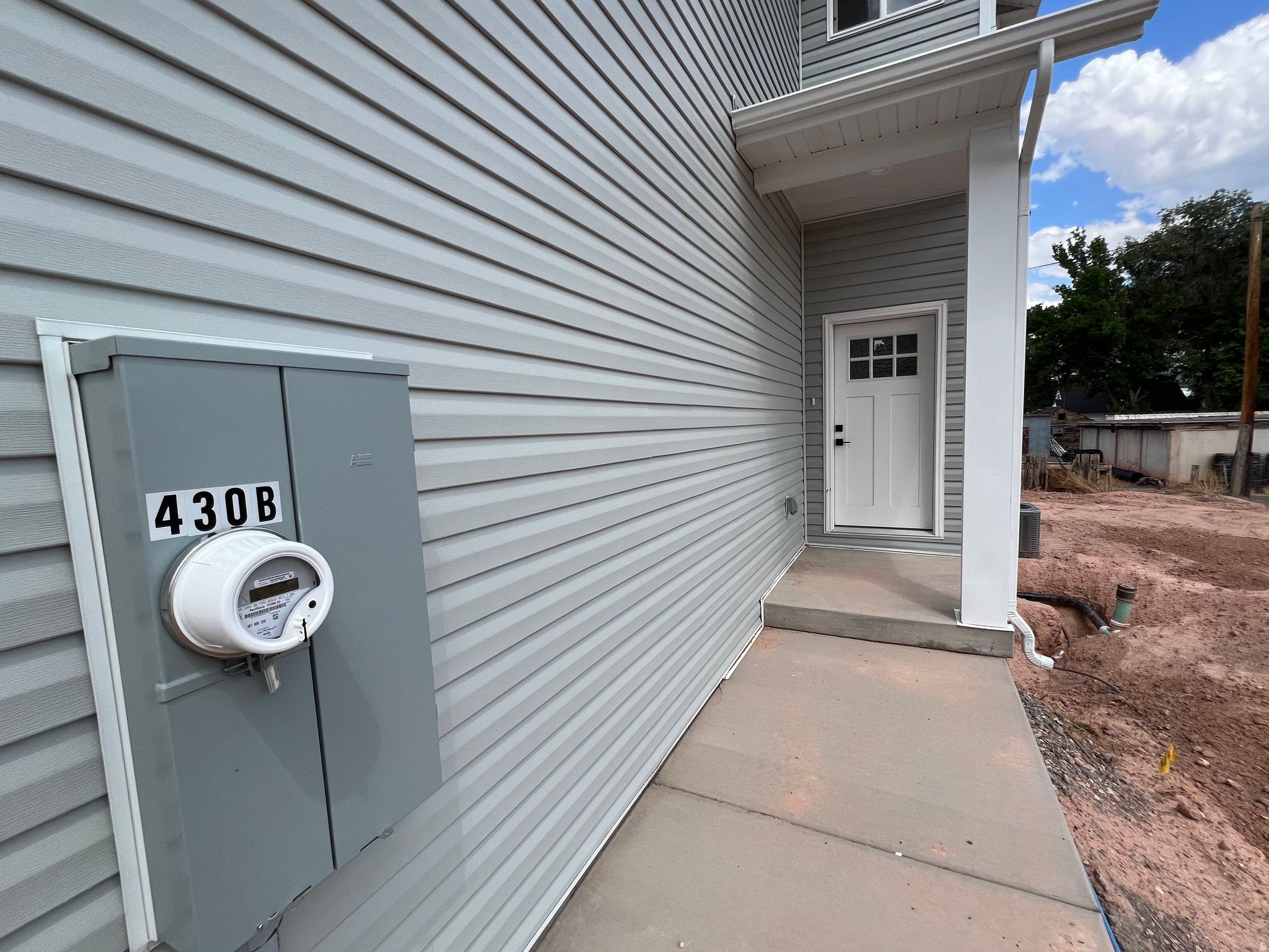 main property photo 16