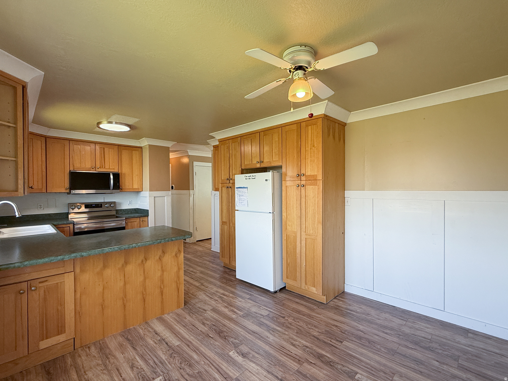 main property photo 7