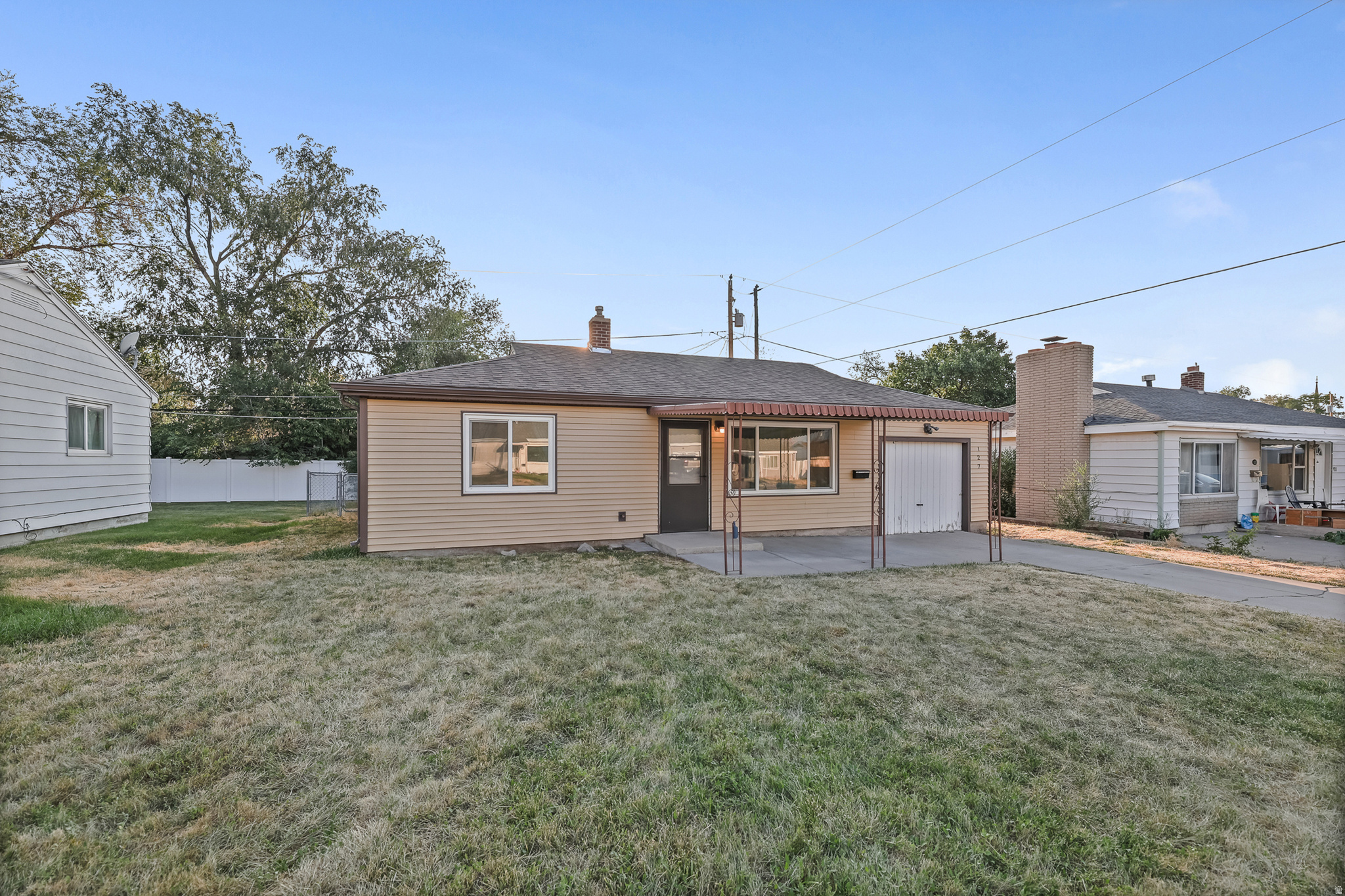 main property photo 22