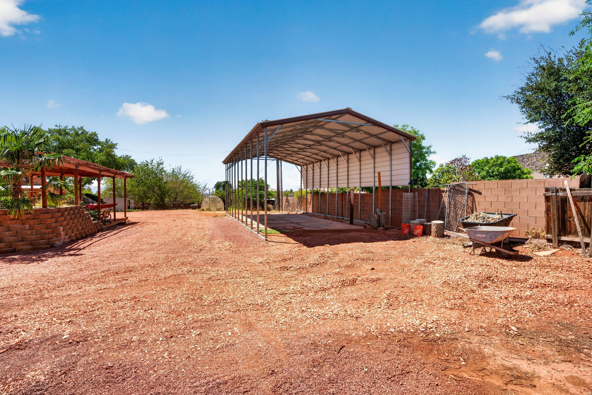 main property photo 74