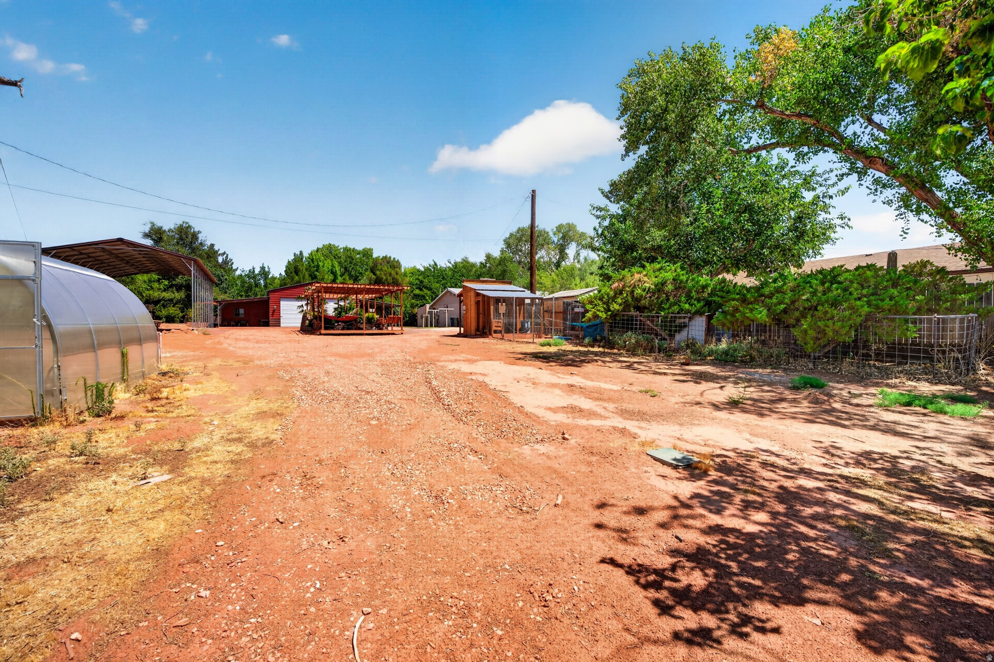 main property photo 85