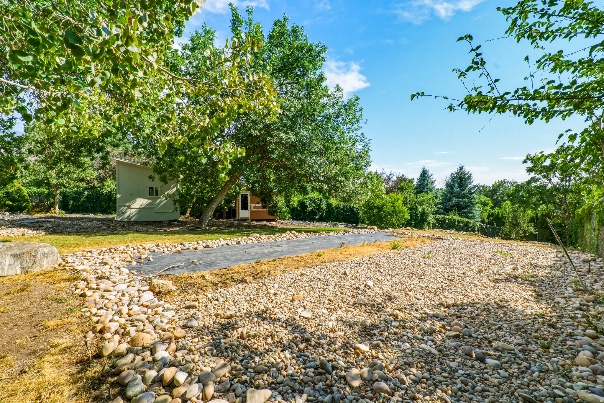 main property photo 79