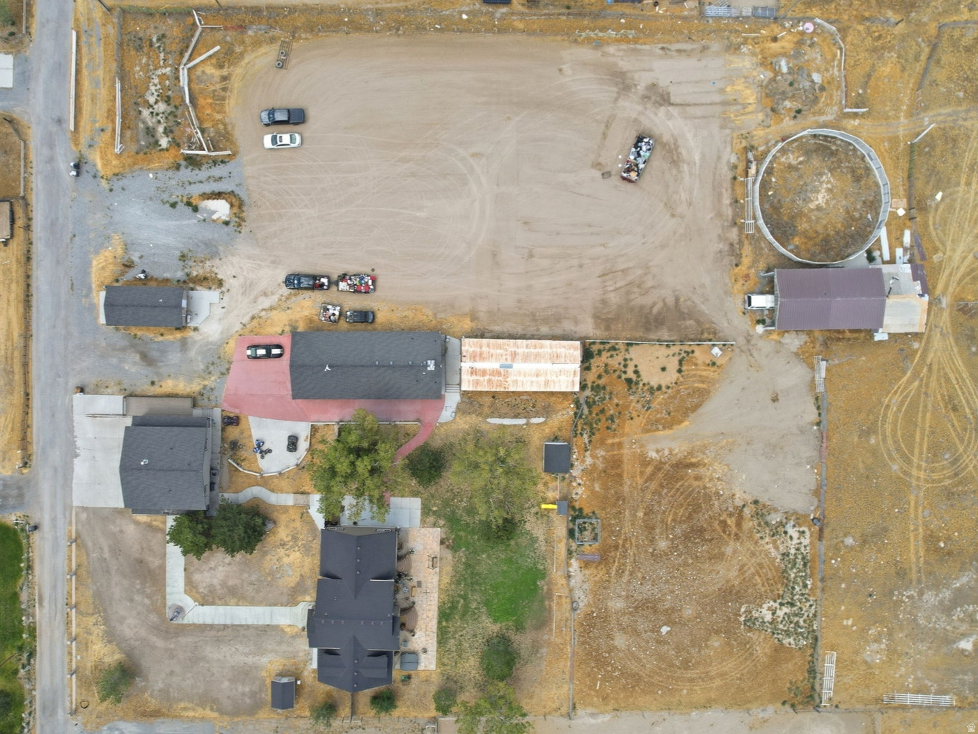 main property photo 47