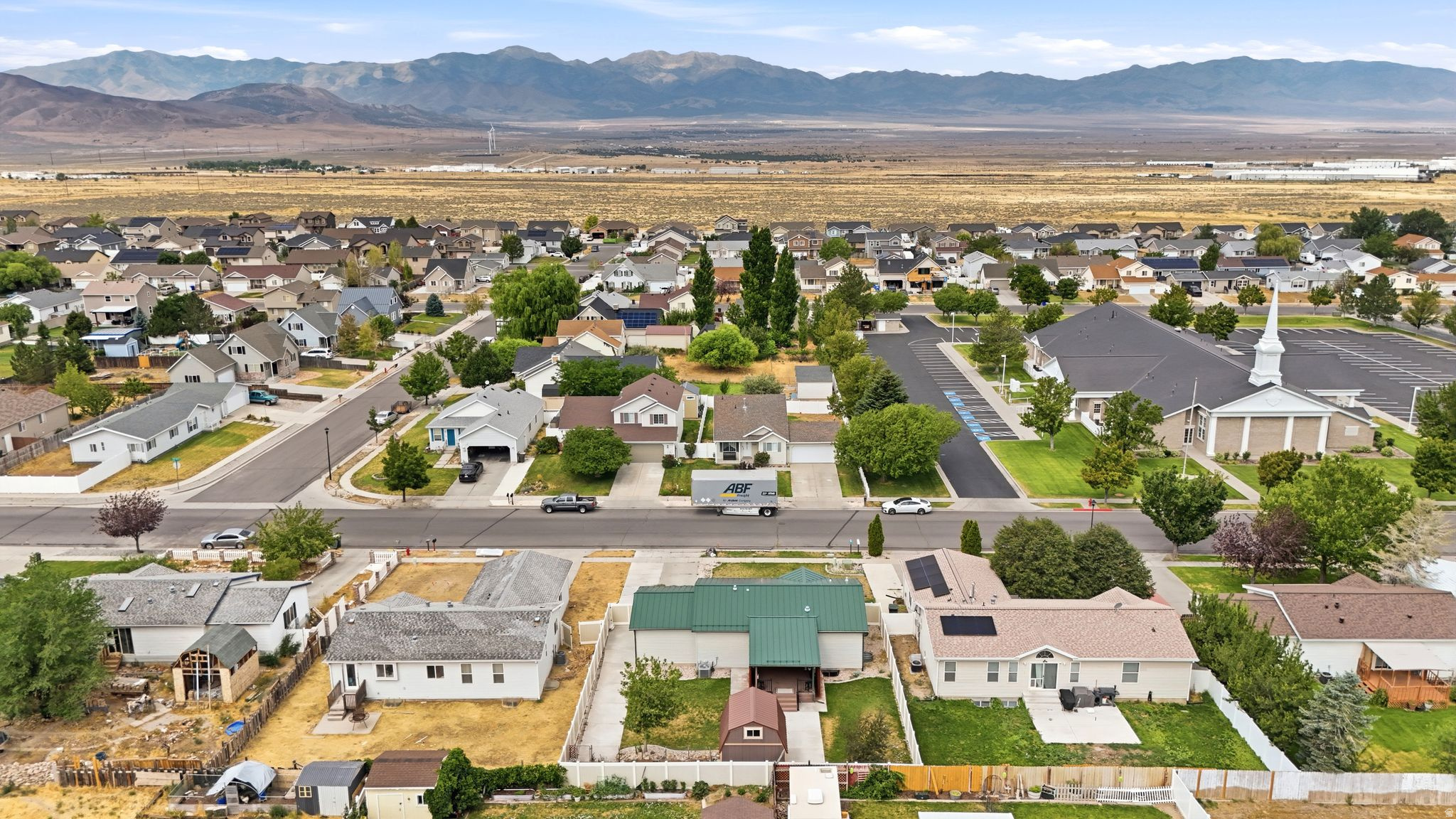 main property photo 39